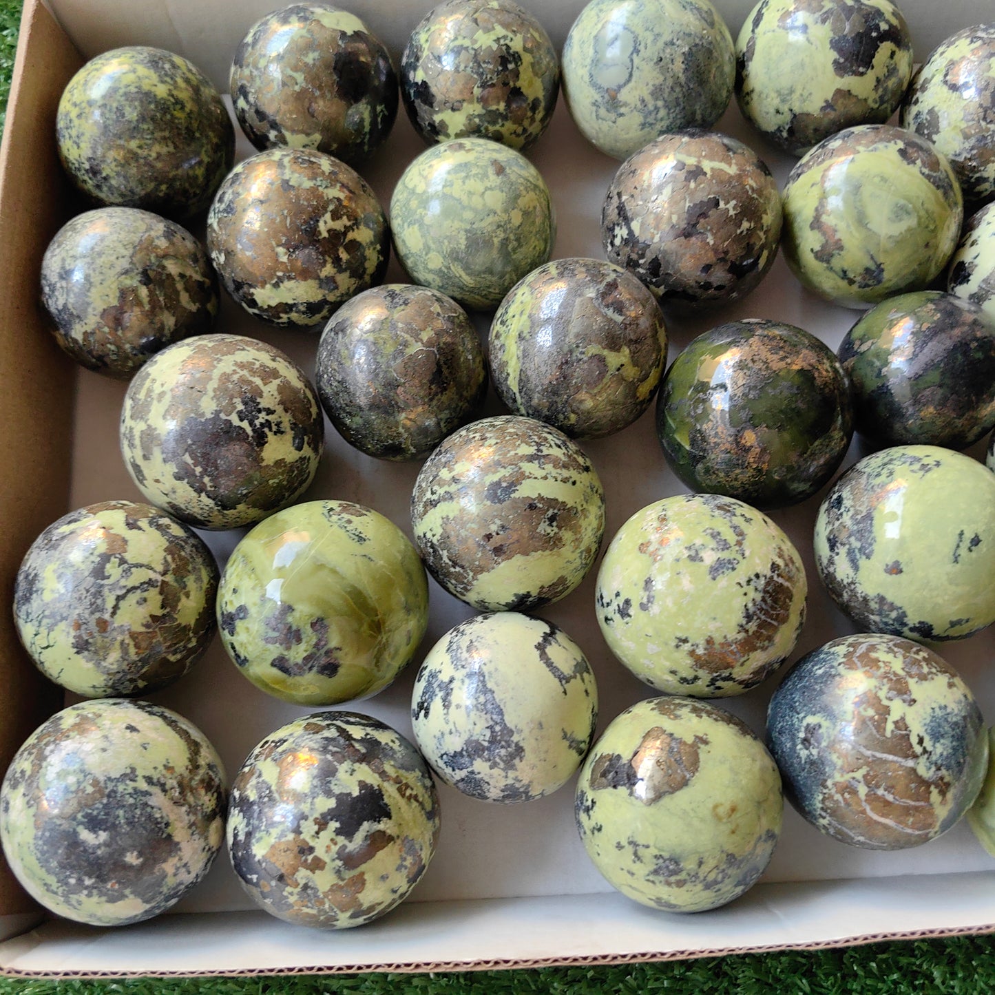 36 pc green serpentine with pyrite spheres