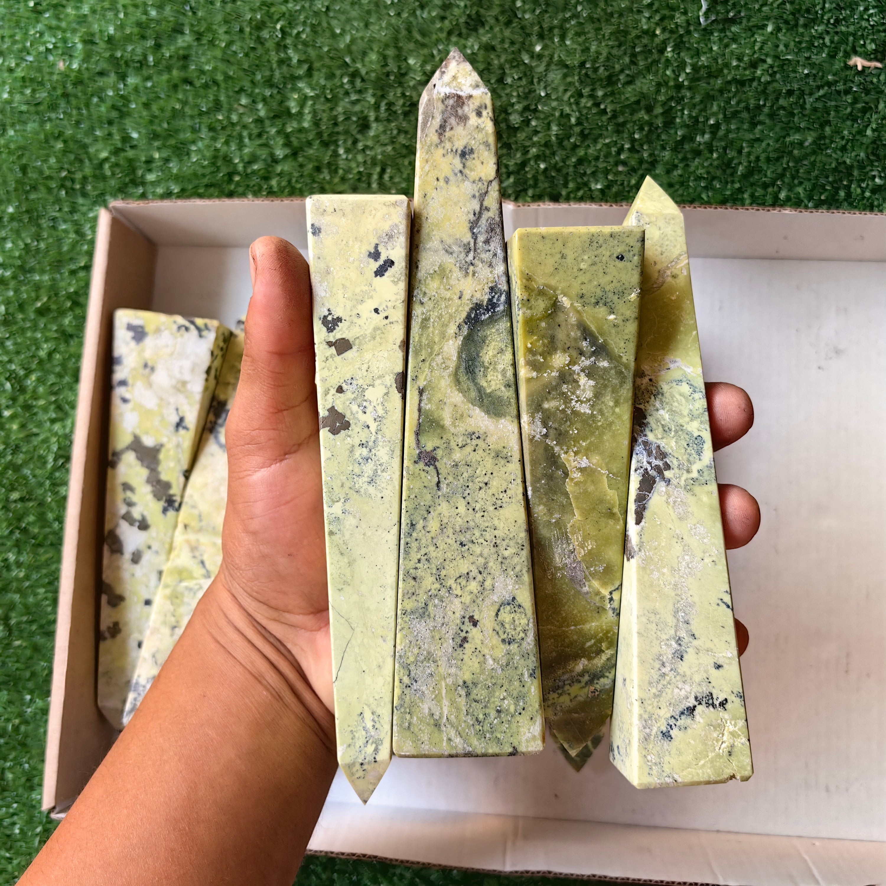 11 pc big green serpentine towers