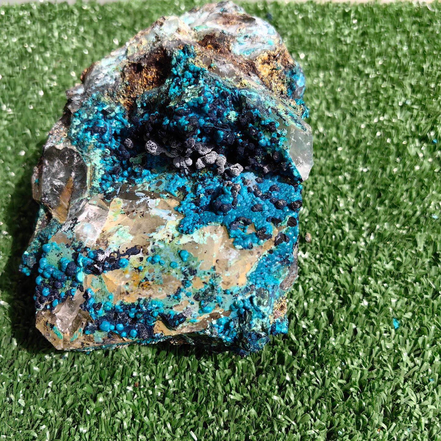 Chrysocolla on Quartz from mine tentadora