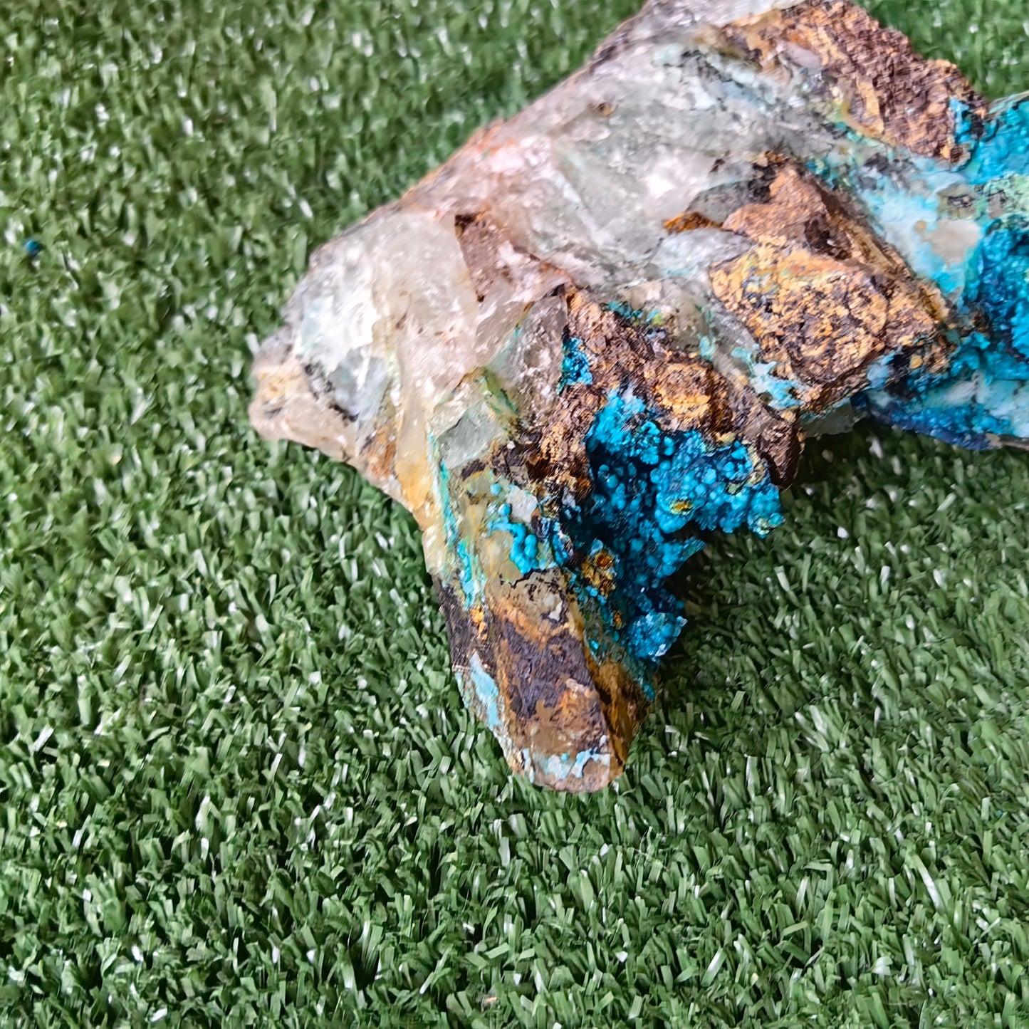 Chrysocolla on Quartz from mine tentadora