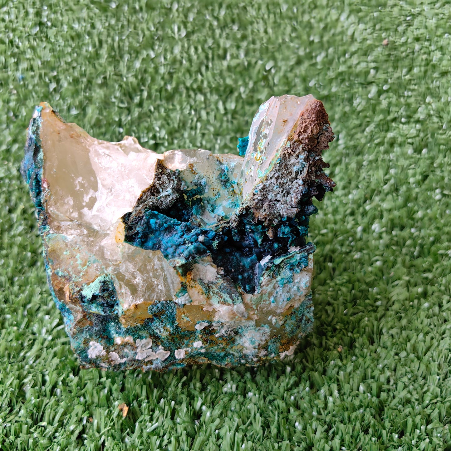 Chrysocolla on Quartz from mine tentadora