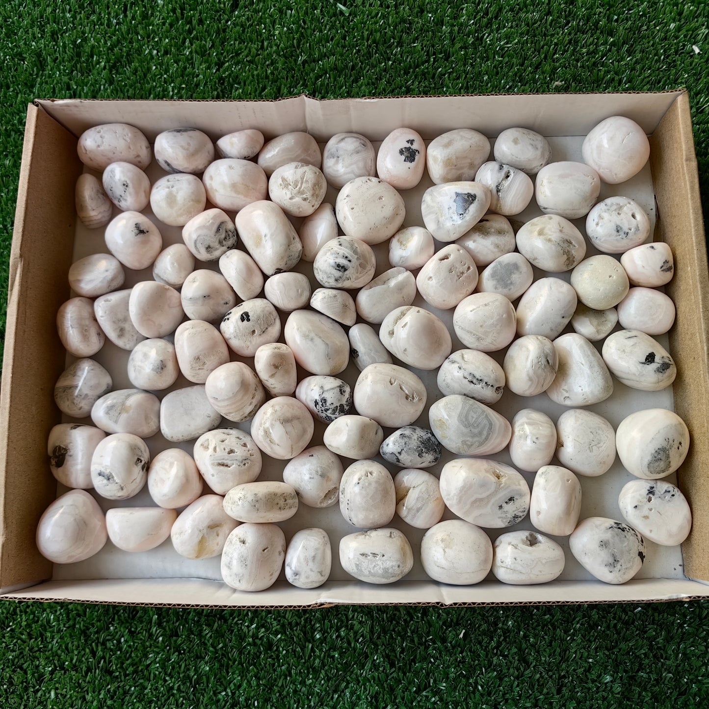 2 Kg Mangano Calcite Tumbled
