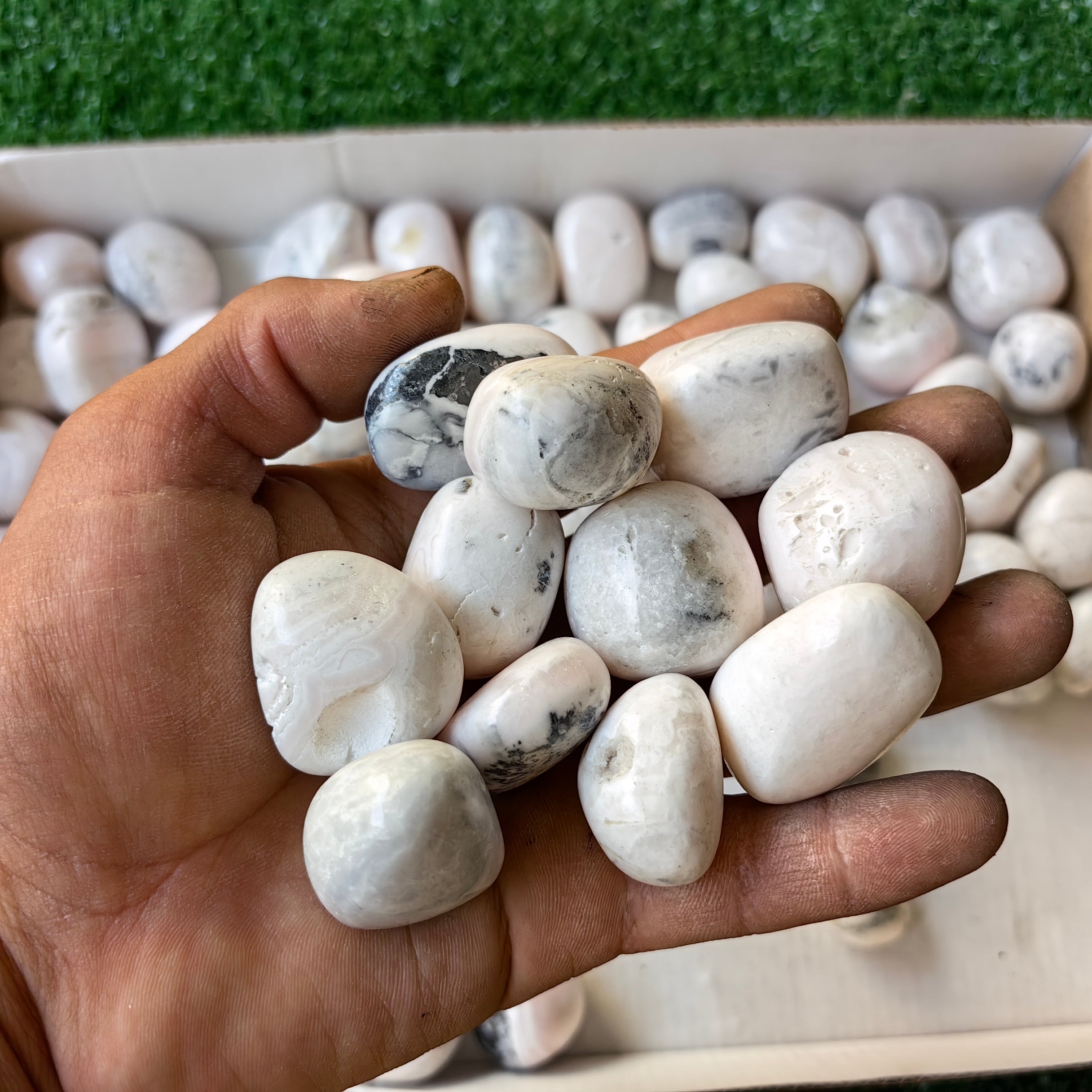 2 Kg Mangano Calcite Tumbled