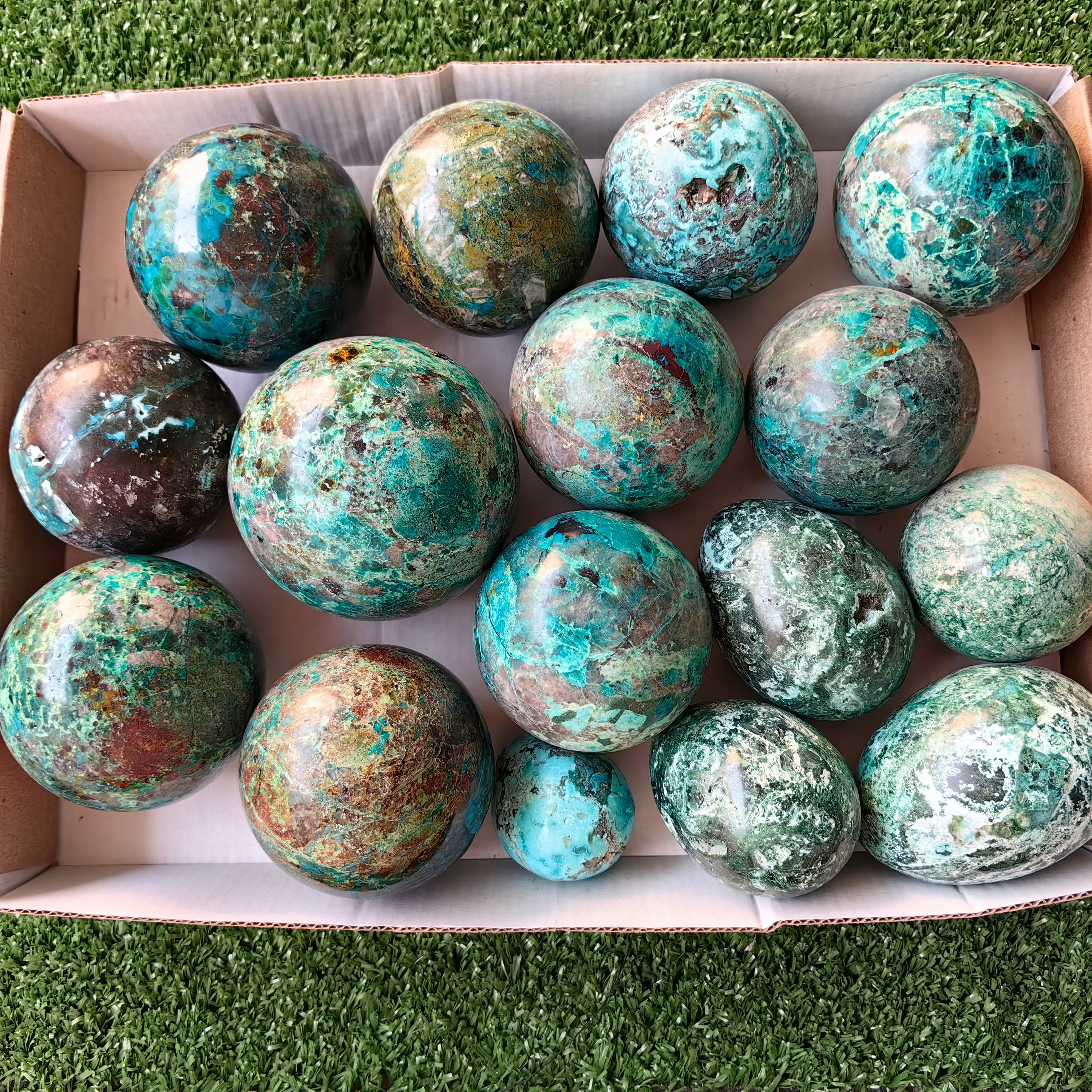 16 pc chrysocolla spheres & eggs