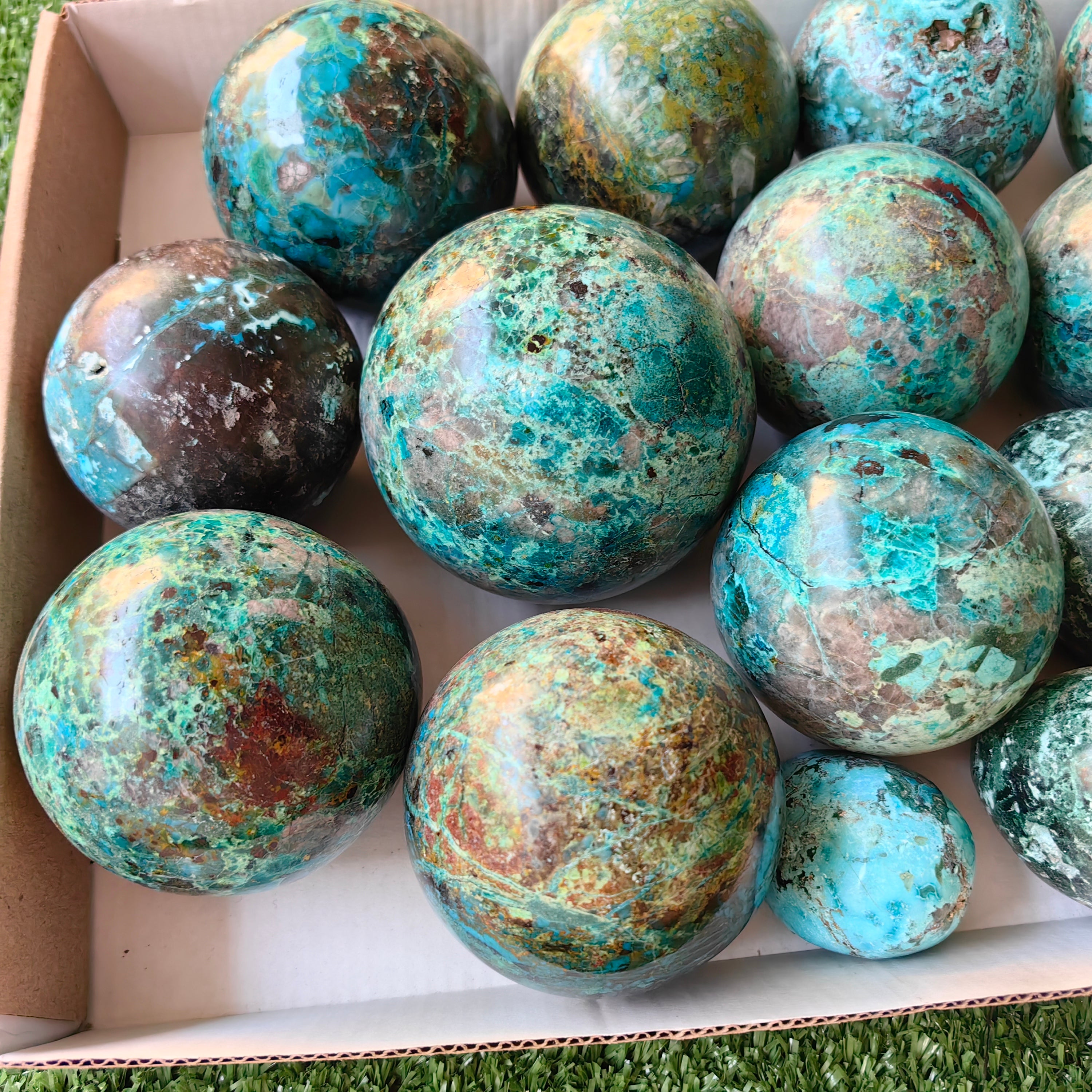 16 pc chrysocolla spheres & eggs
