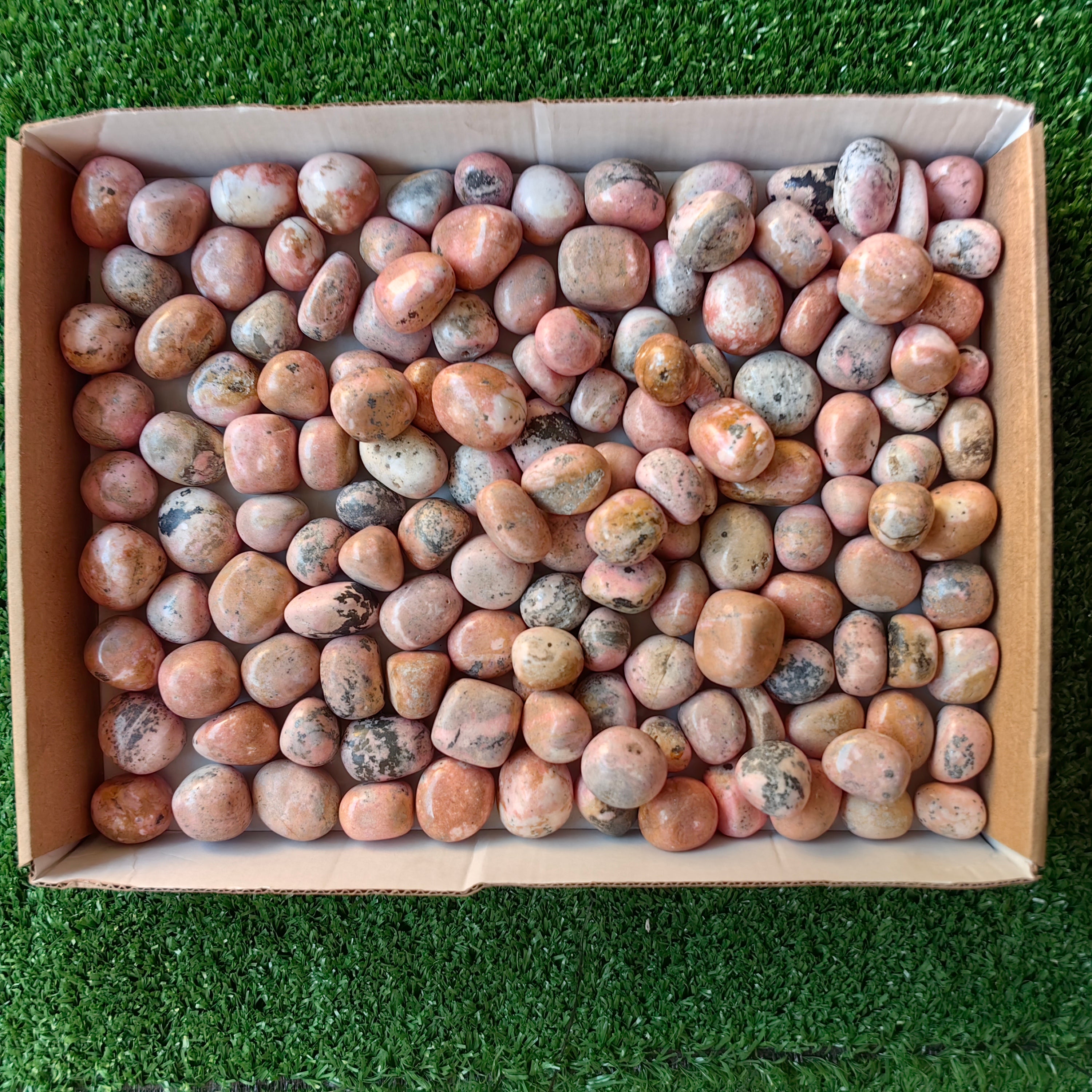 2.7 kg tumbled pink rhodonite