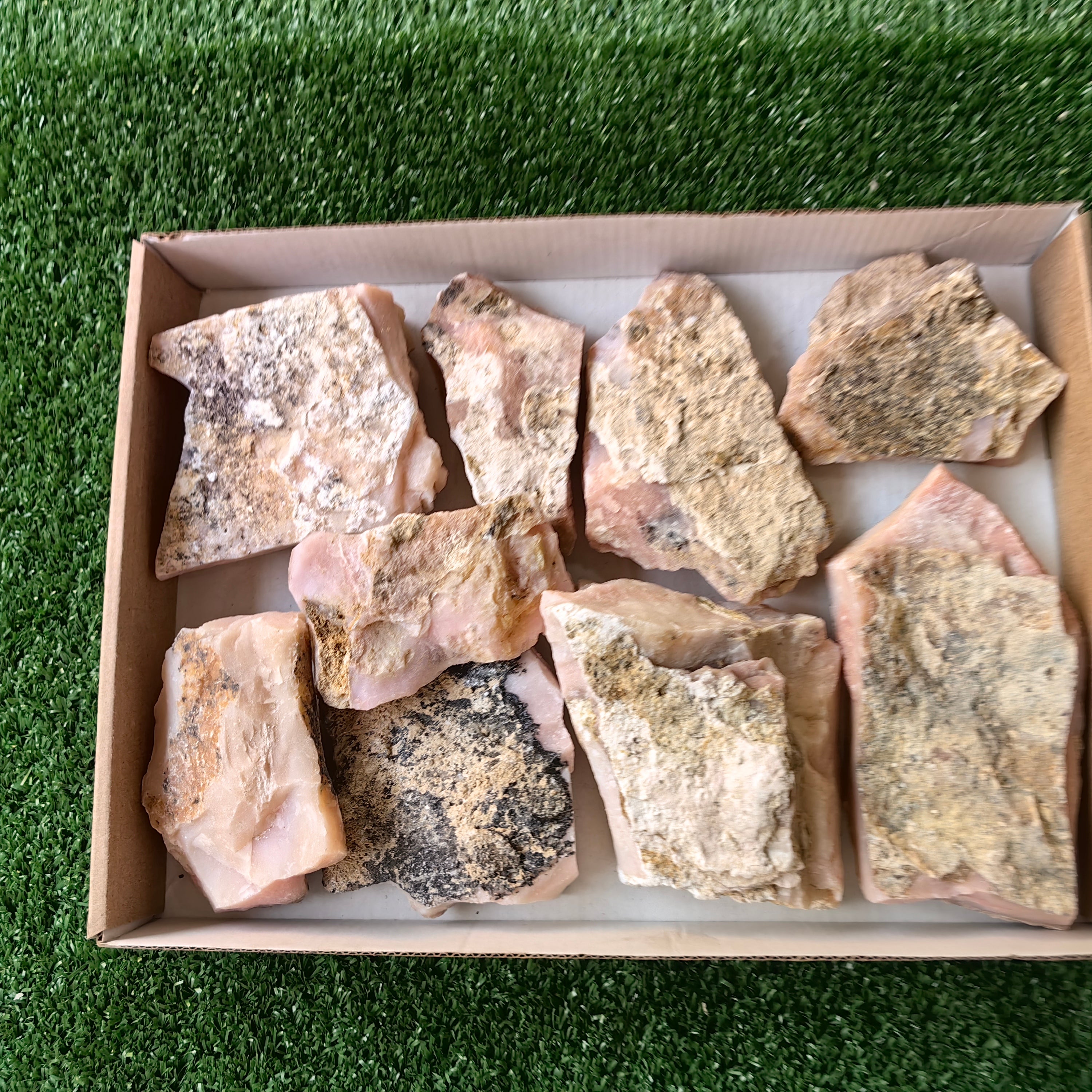 2 kg Pink Opal Rough Peru