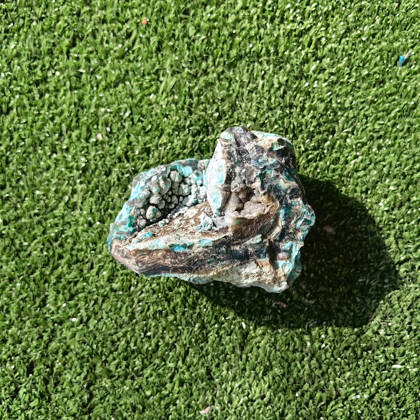 300 grams High grade Peruvian gem silica rough