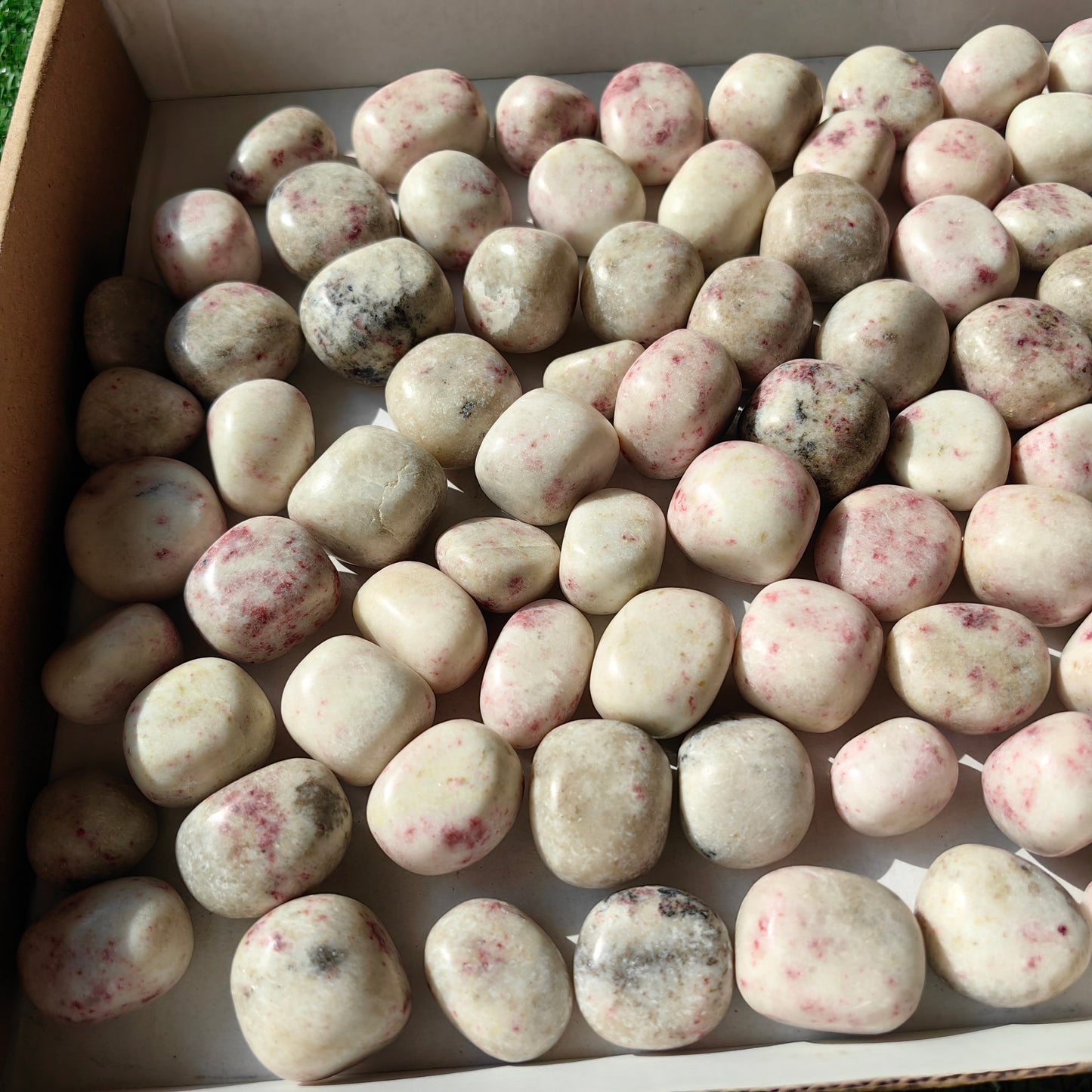 1.5 kg tumbled cinabrite