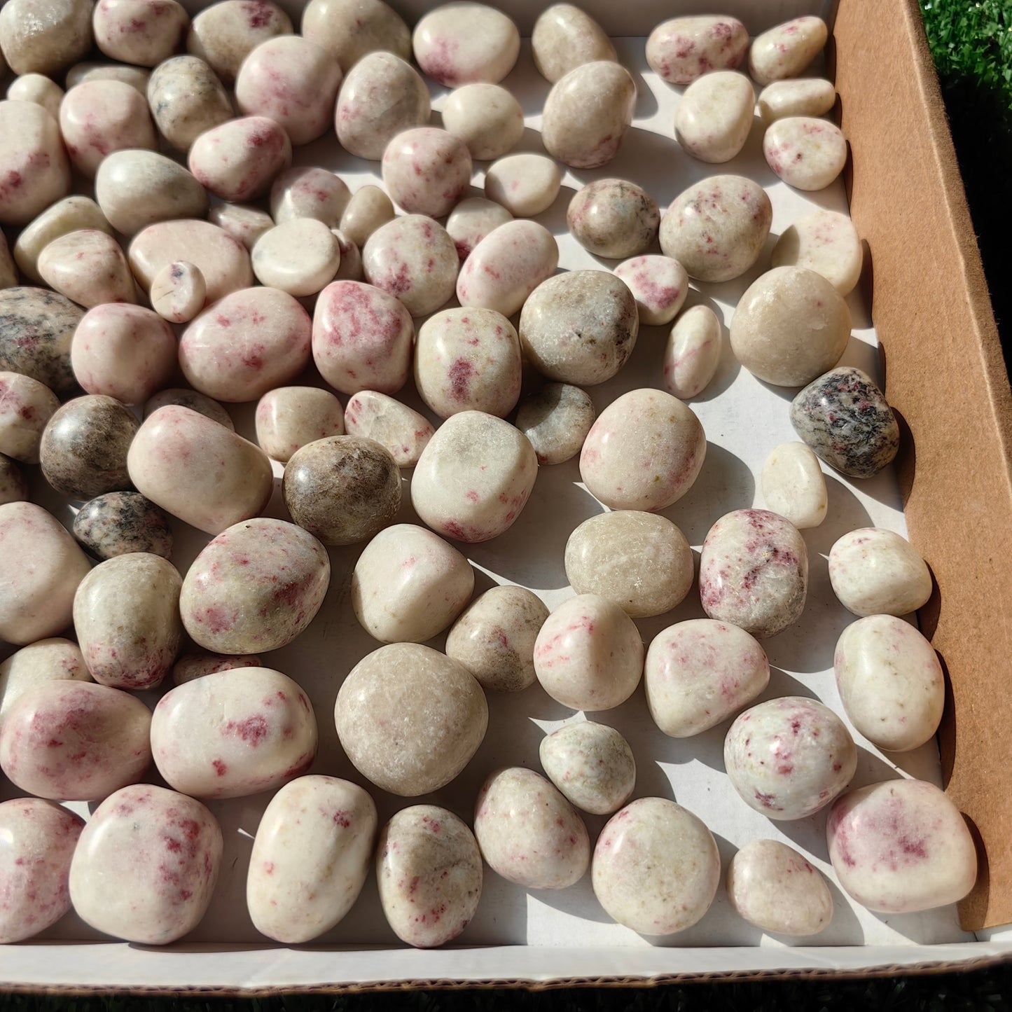 1.5 kg tumbled cinabrite
