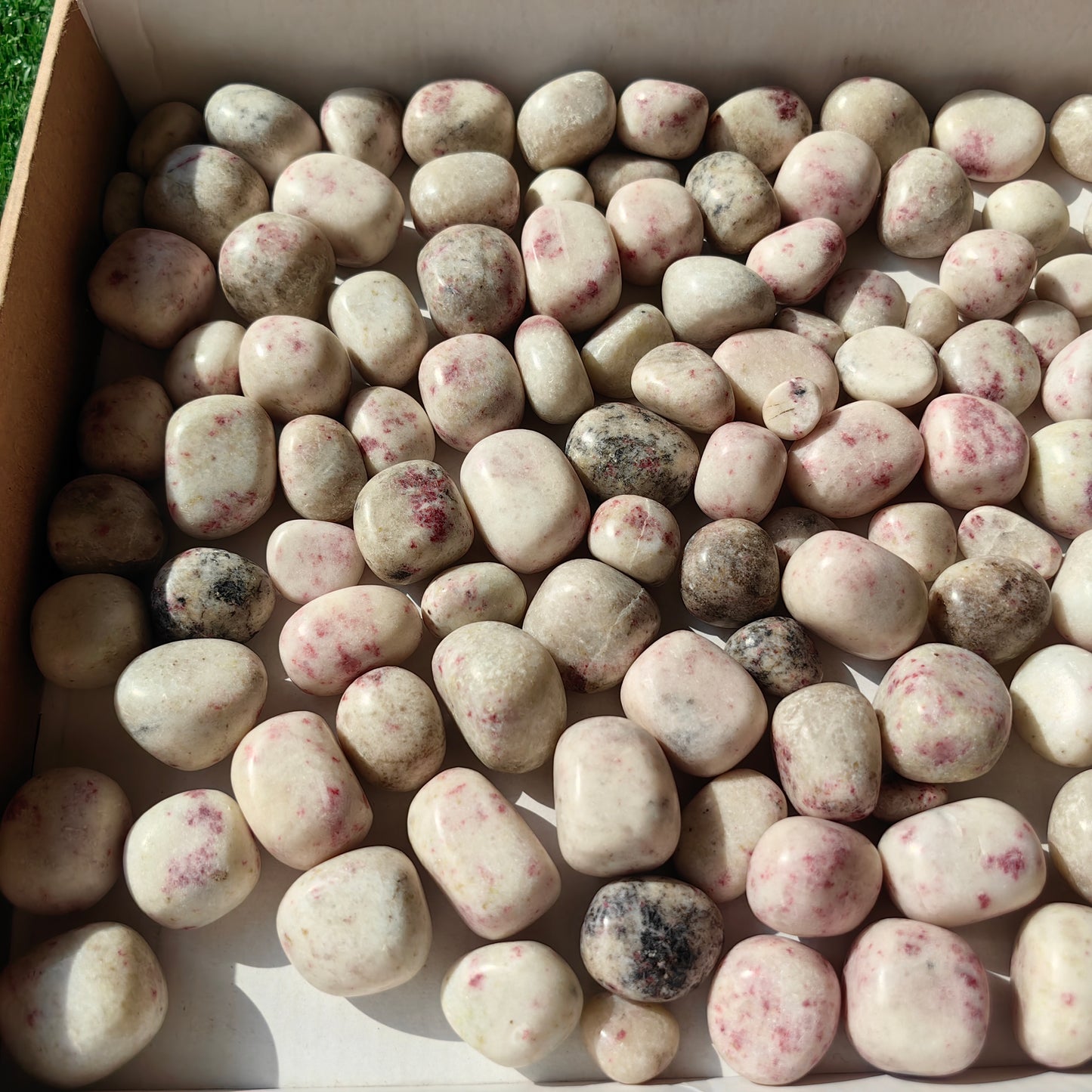 1.5 kg tumbled cinabrite