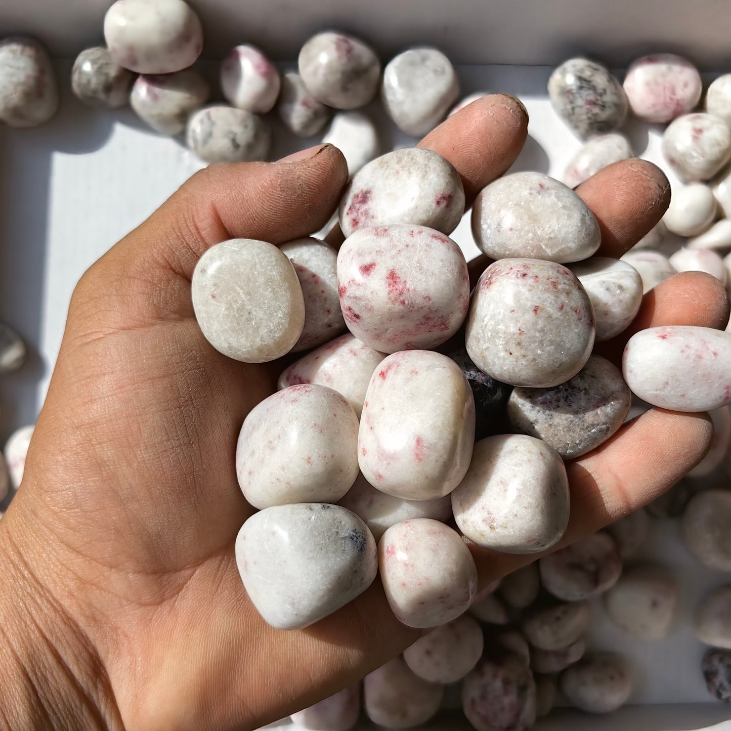 1.5 kg tumbled cinabrite
