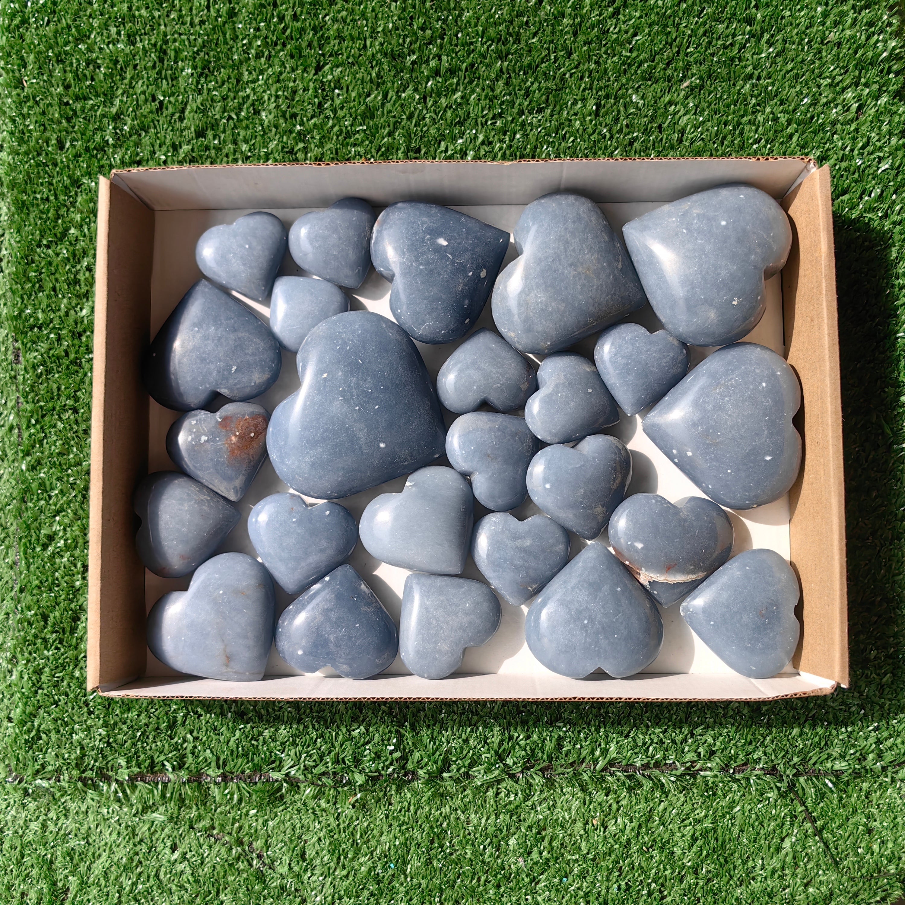 25 pc angelite hearts