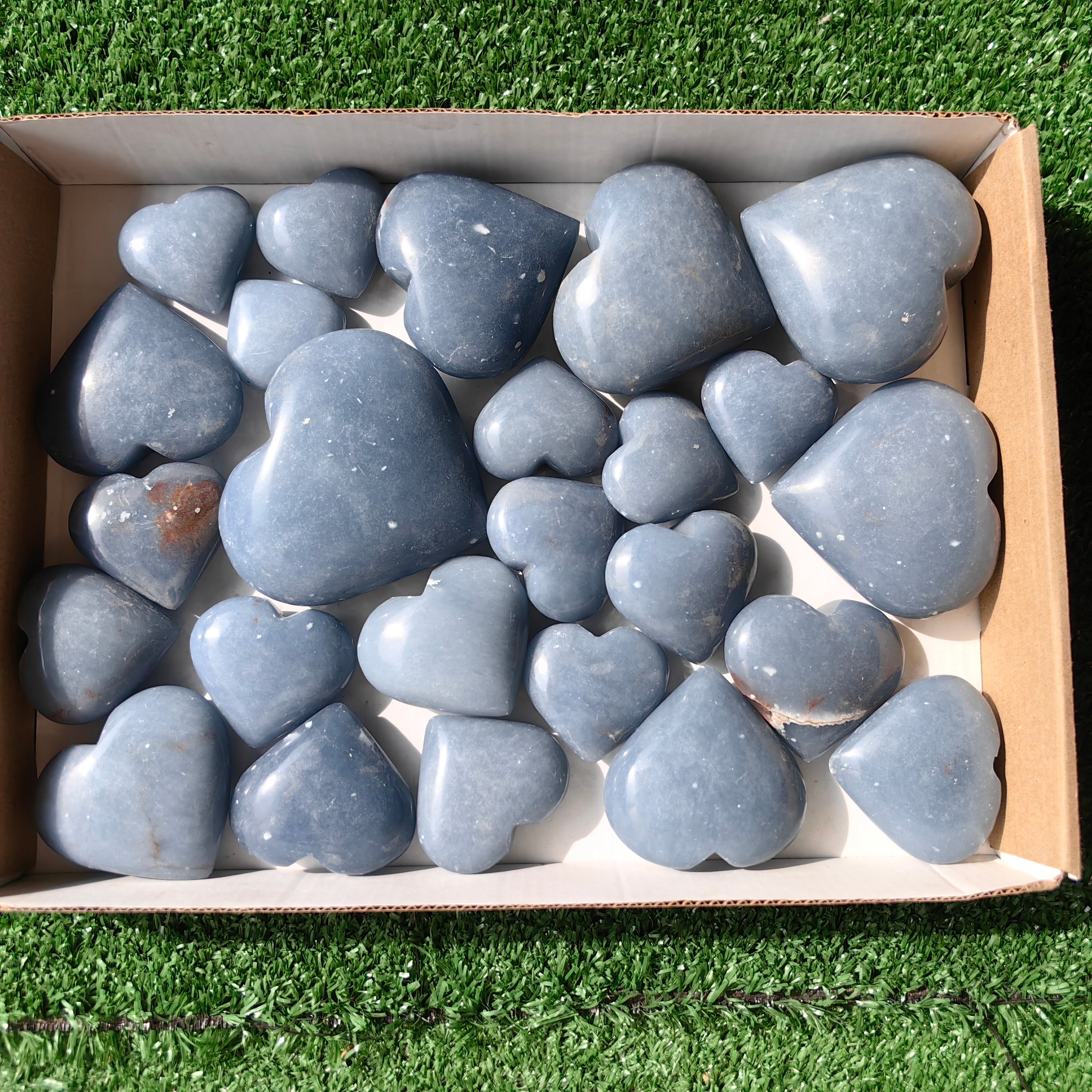 25 pc angelite hearts