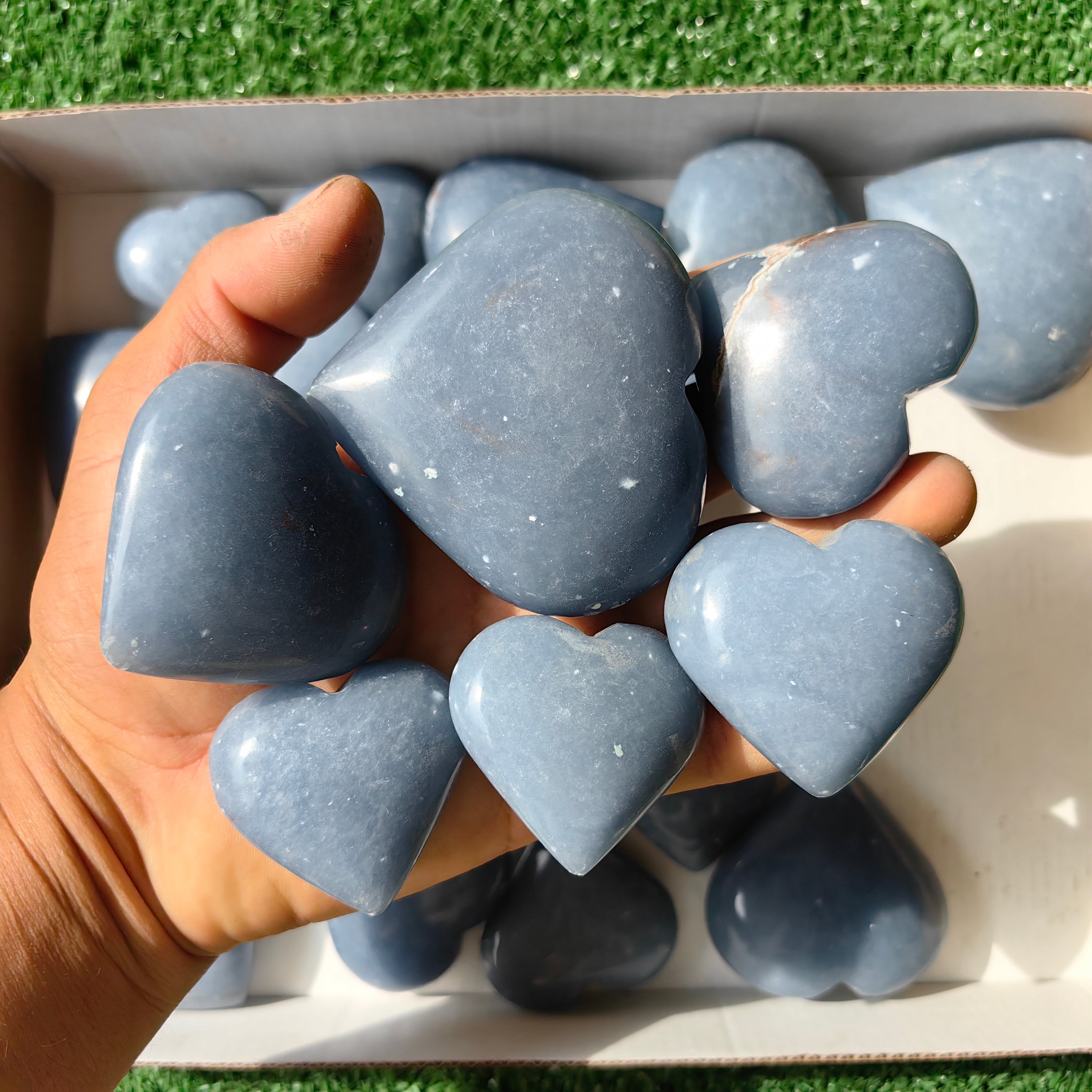 25 pc angelite hearts