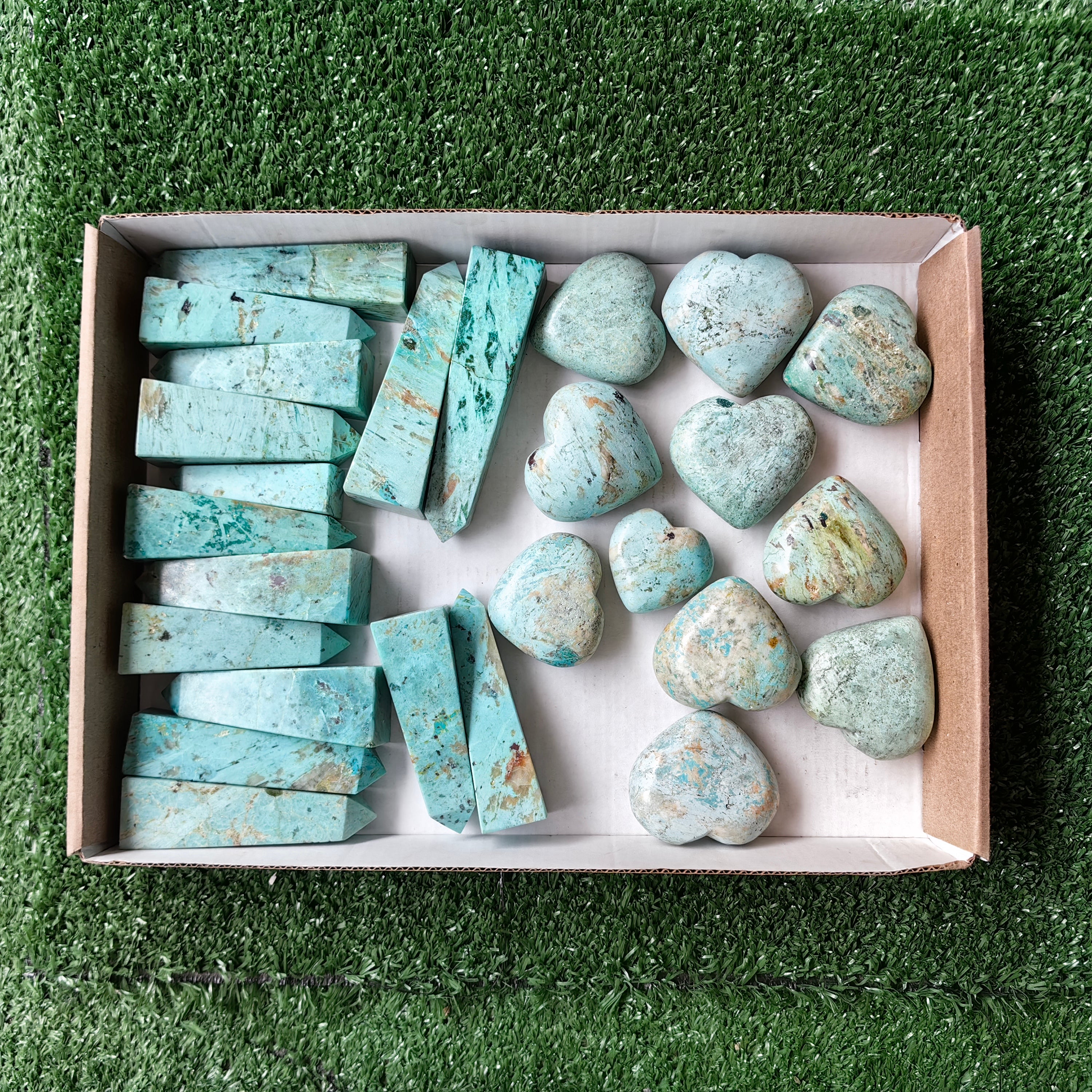 26 pcs Peruvian Turquoise Towers & hearts