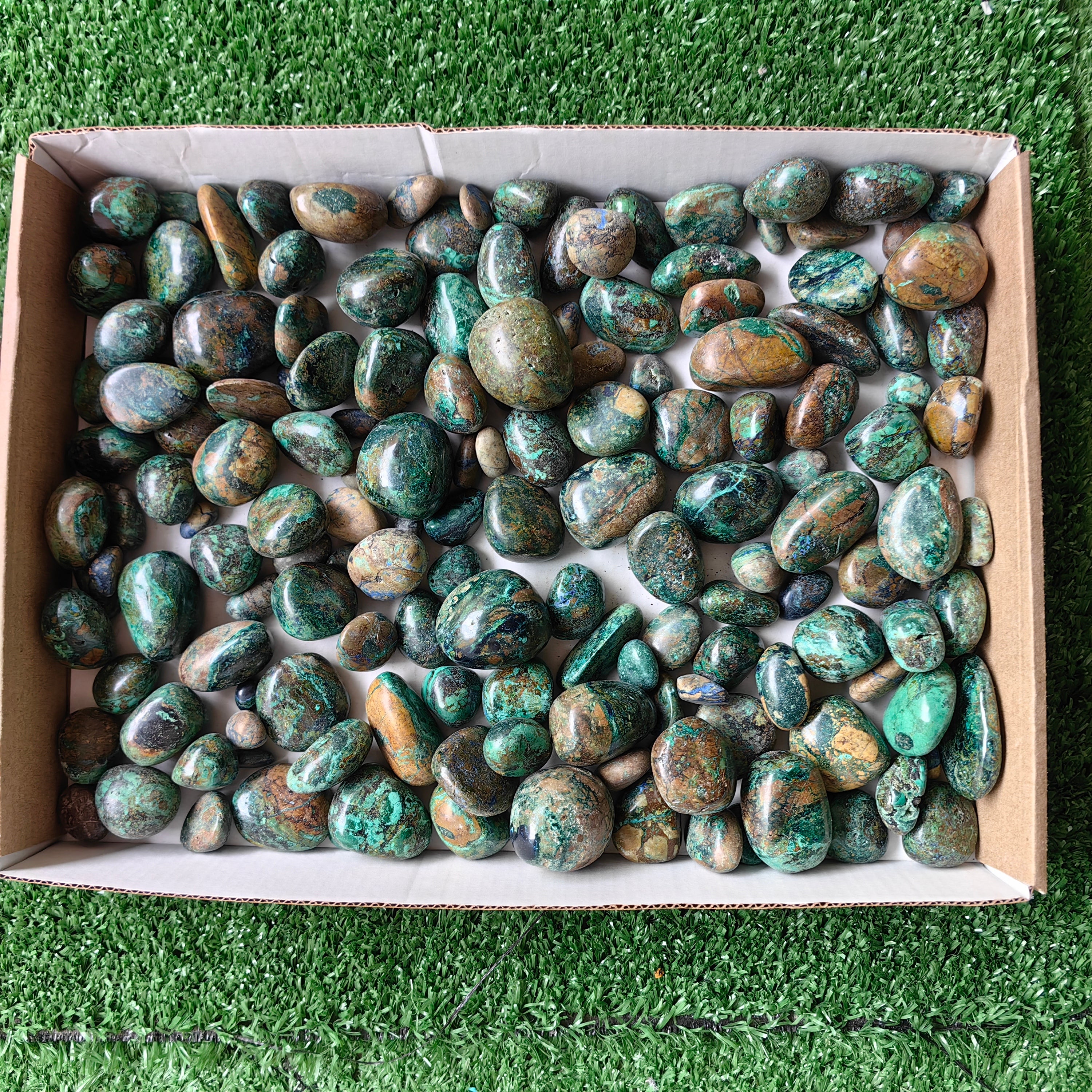 2.2 kg tumbled azurite malachite