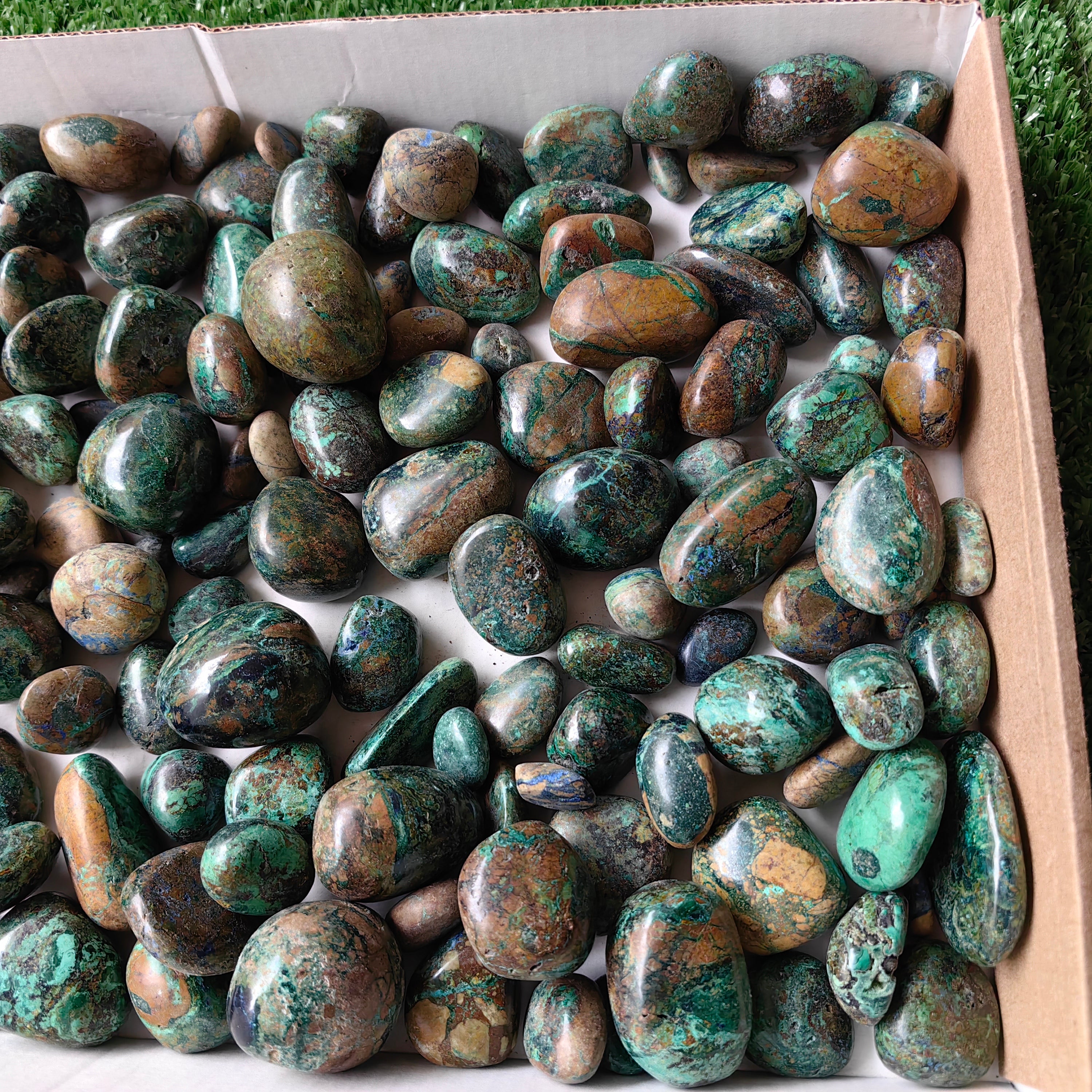 2.2 kg tumbled azurite malachite
