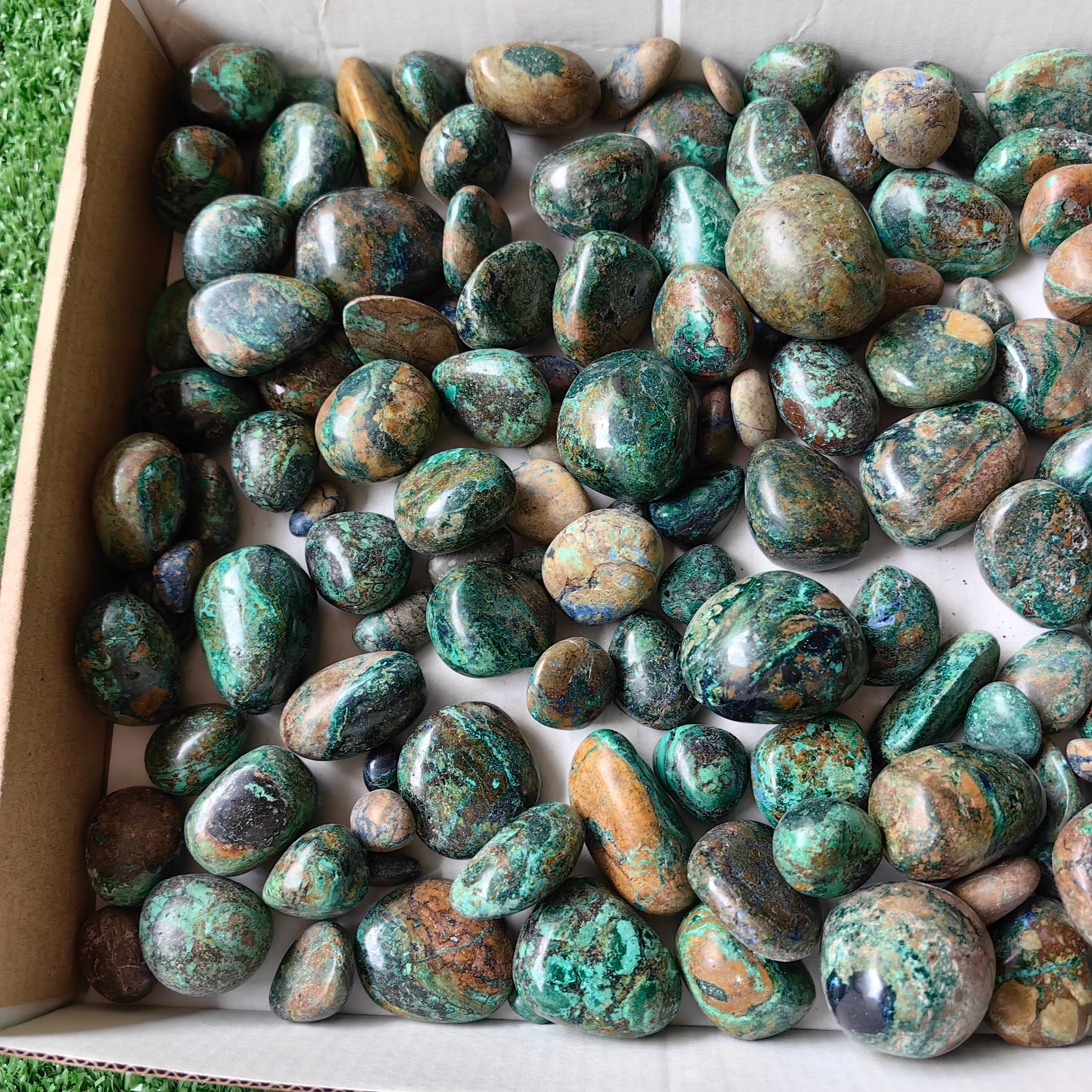 2.2 kg tumbled azurite malachite