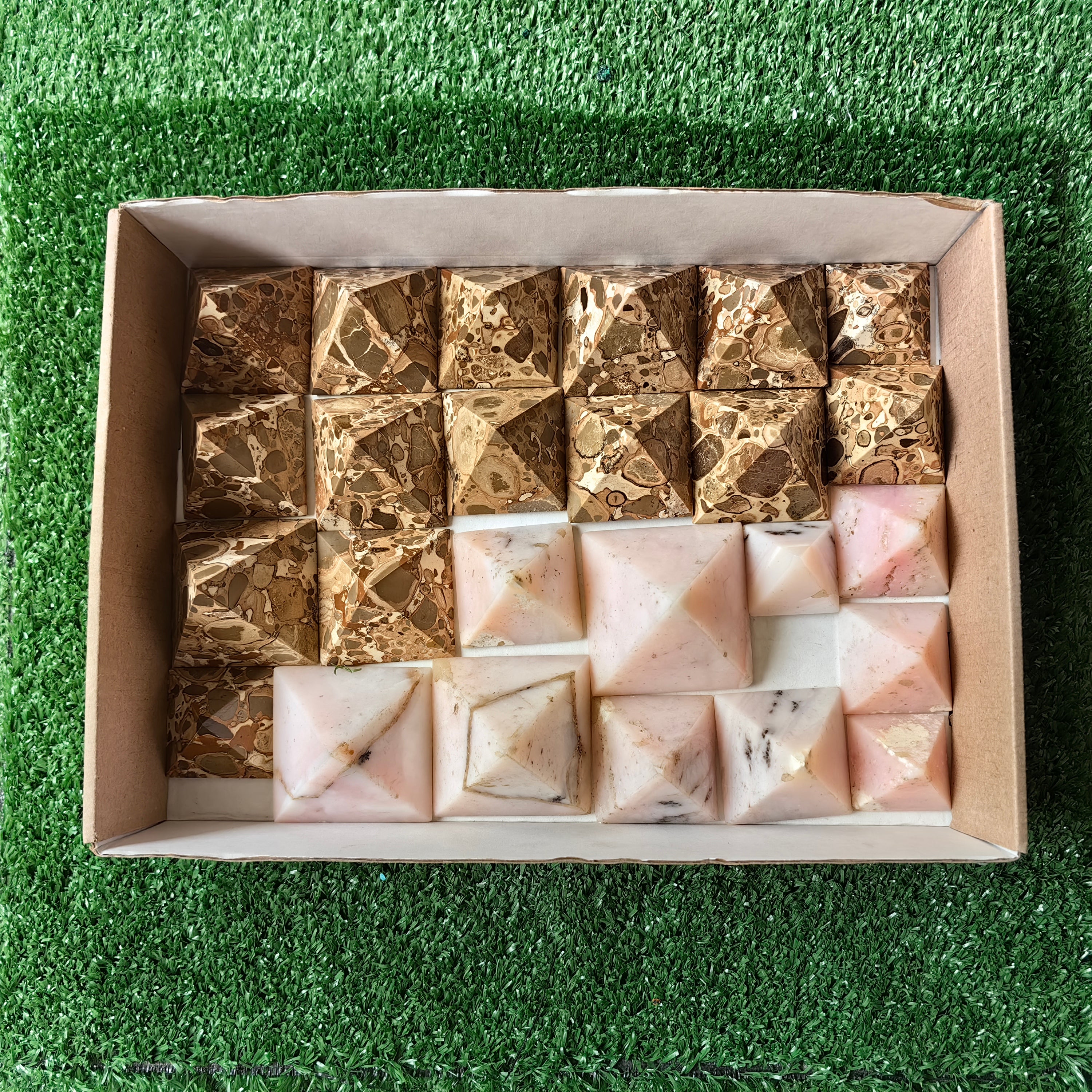 25 pc jasper & pink opal pyramids