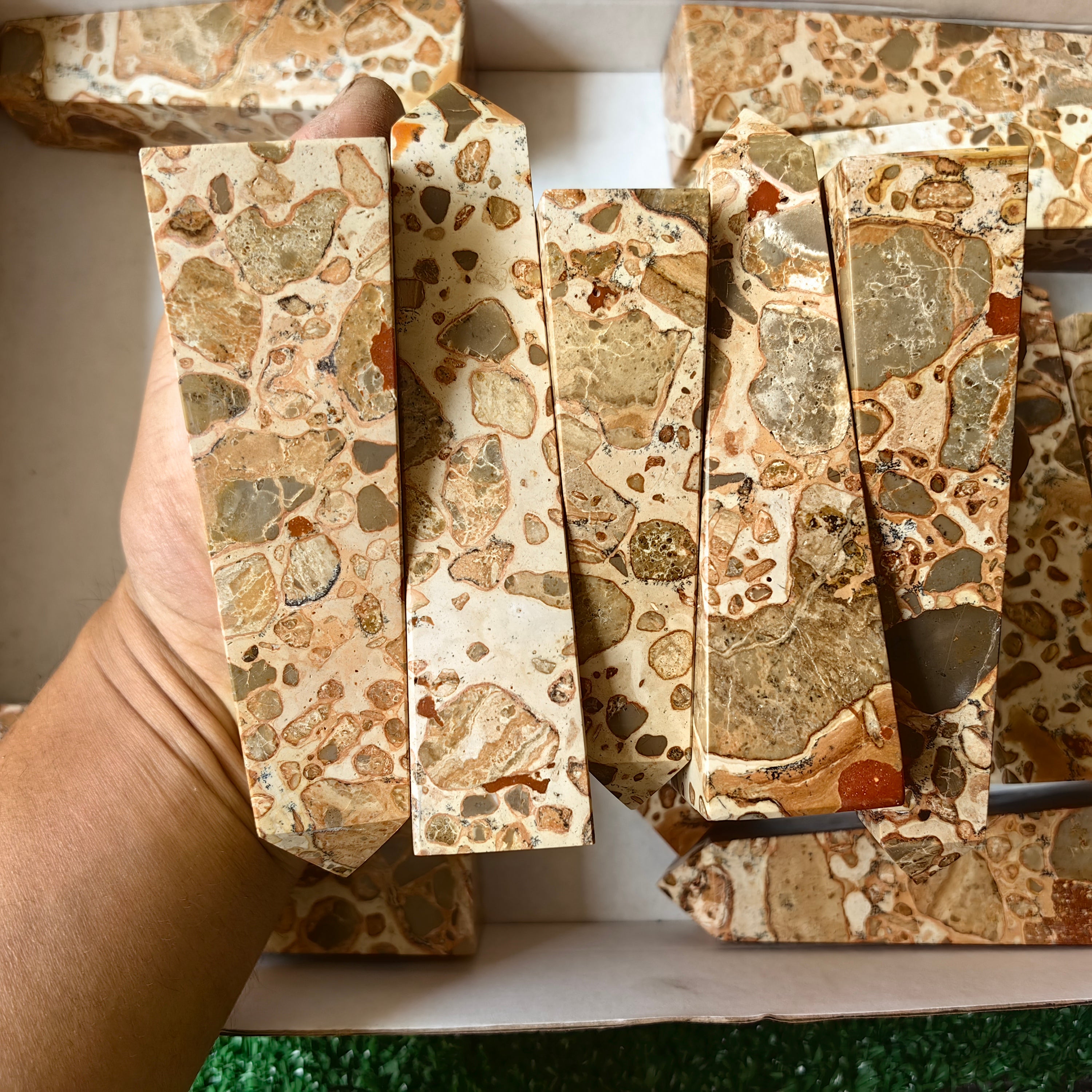 16 pc jasper leopardite towers