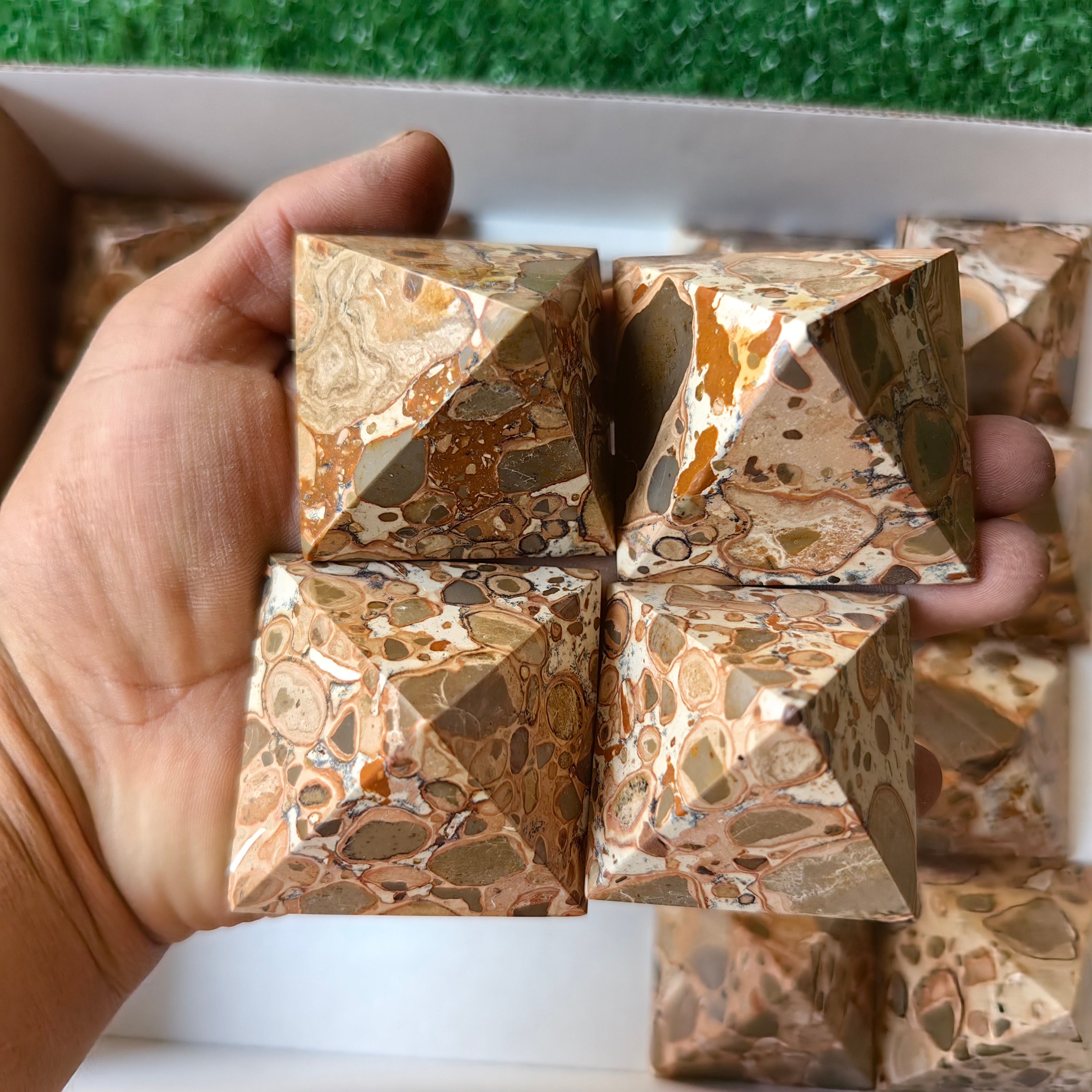 20 pc leopardite jasper pyramids