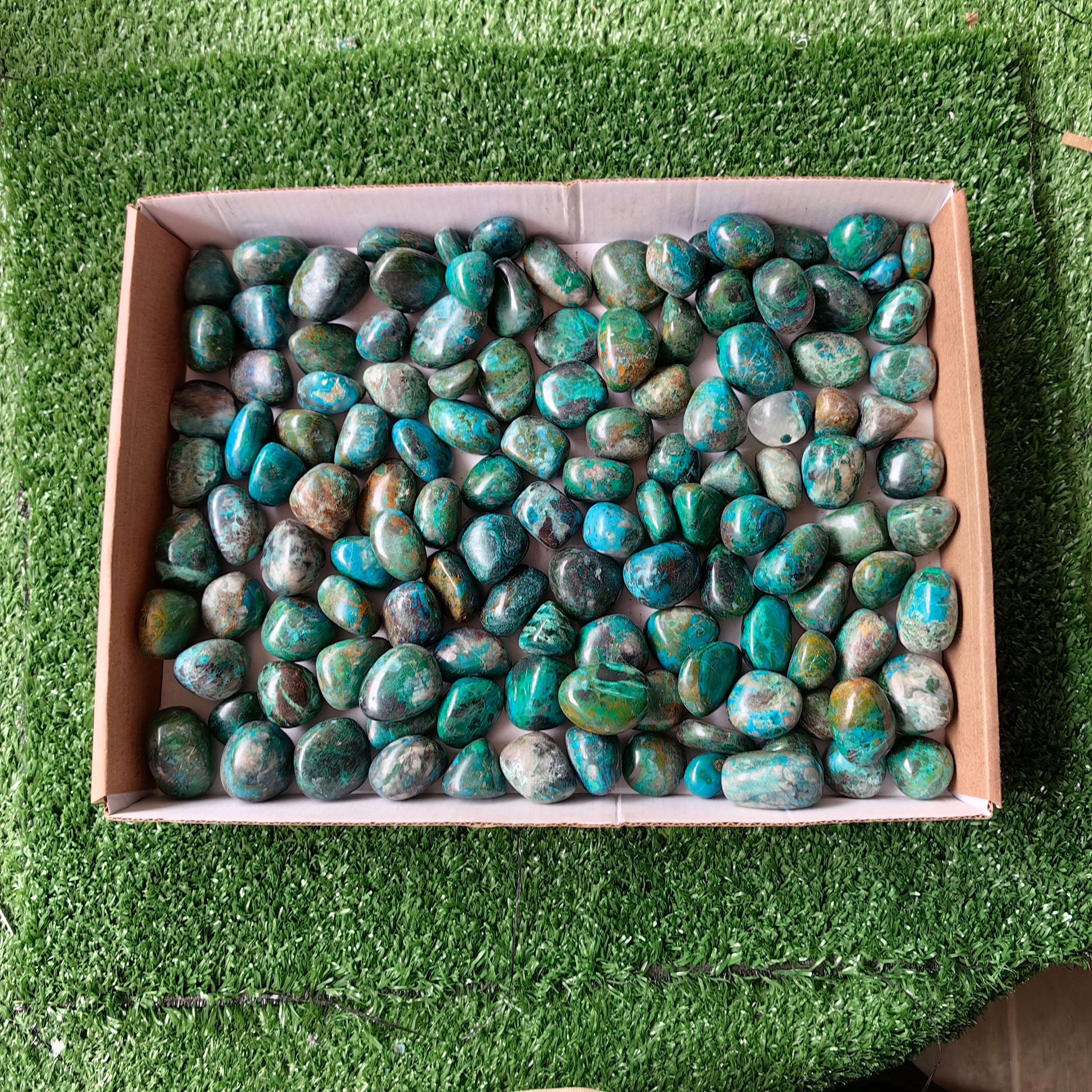 2.4 kg tumbled chrysocolla Peru