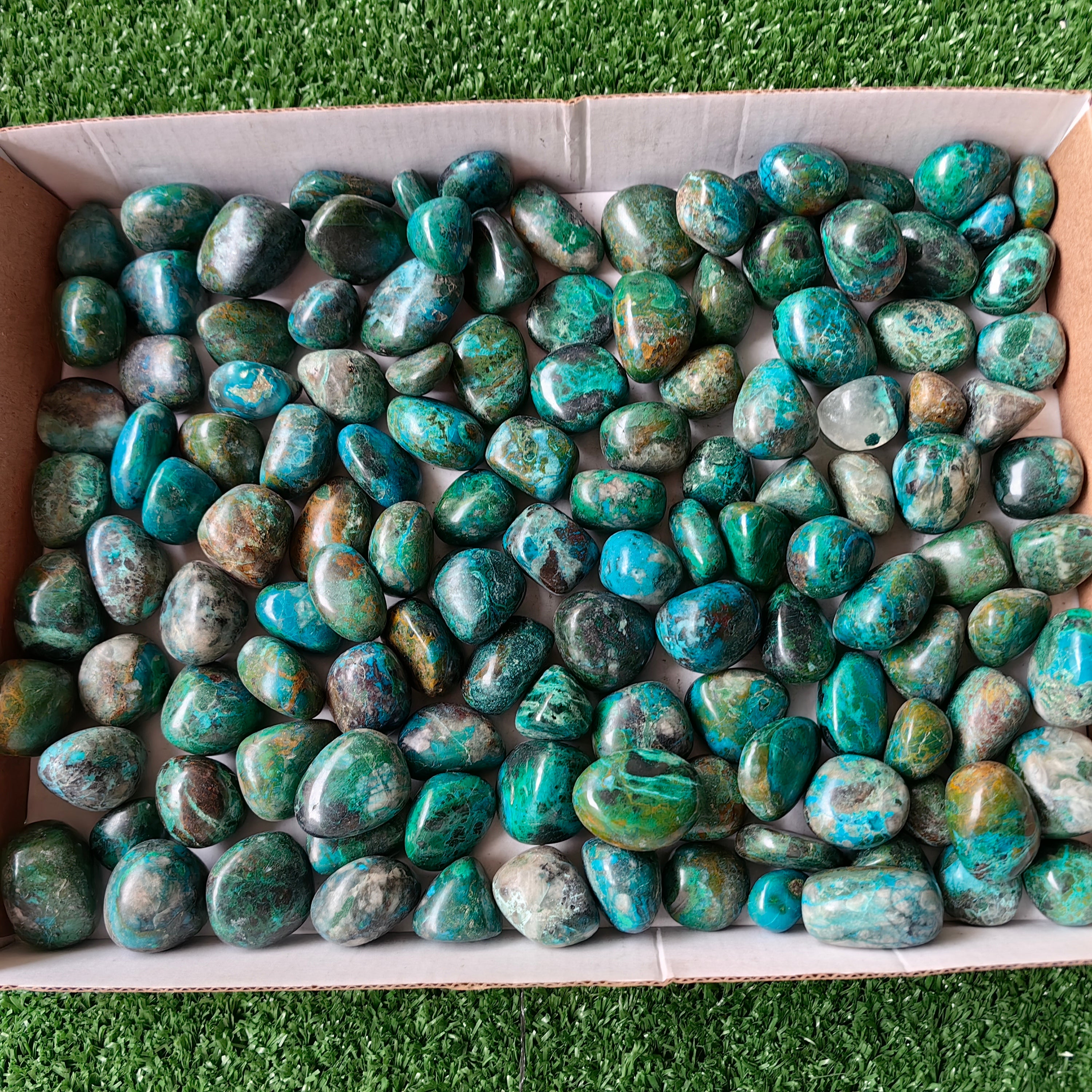 2.4 kg tumbled chrysocolla Peru