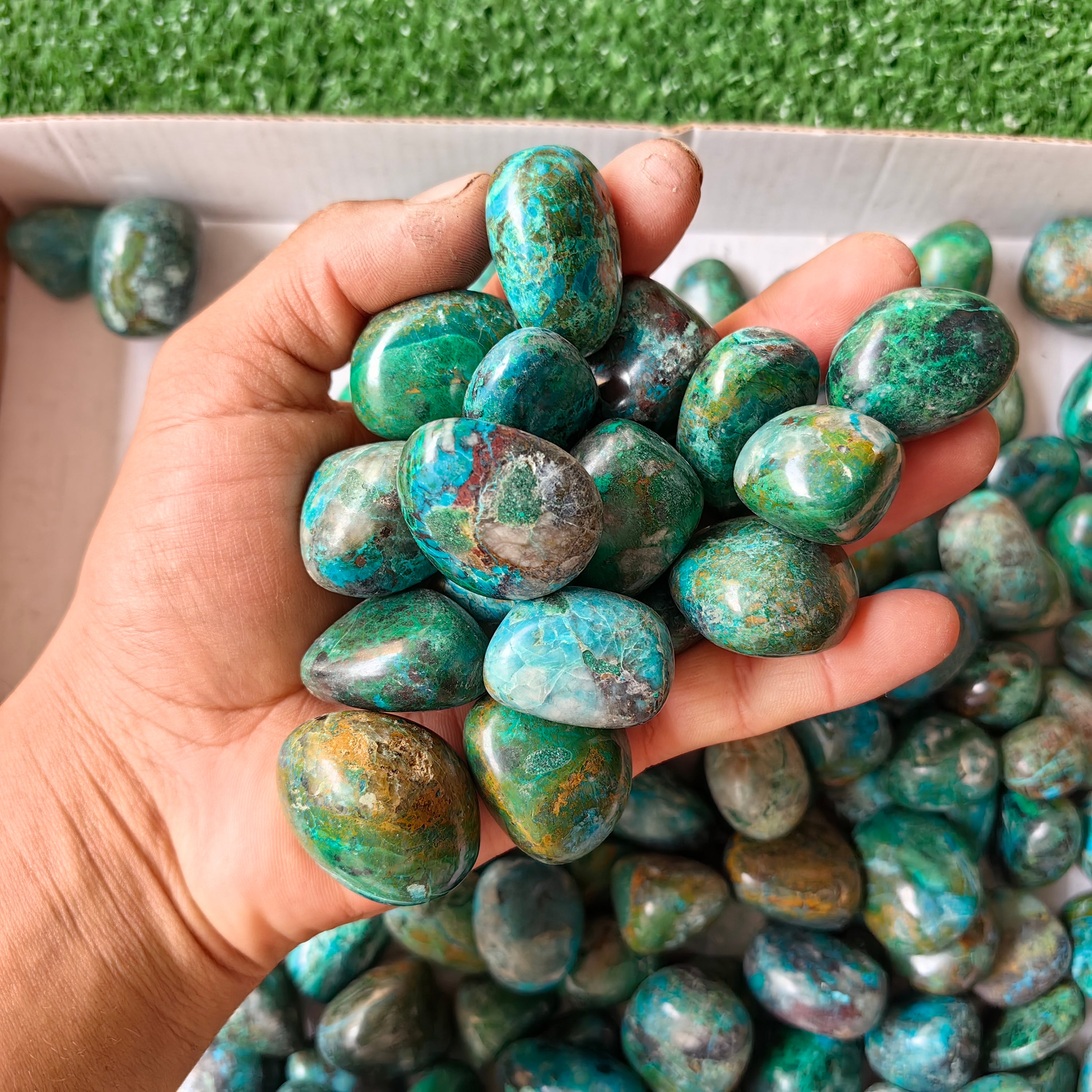 2.4 kg tumbled chrysocolla Peru