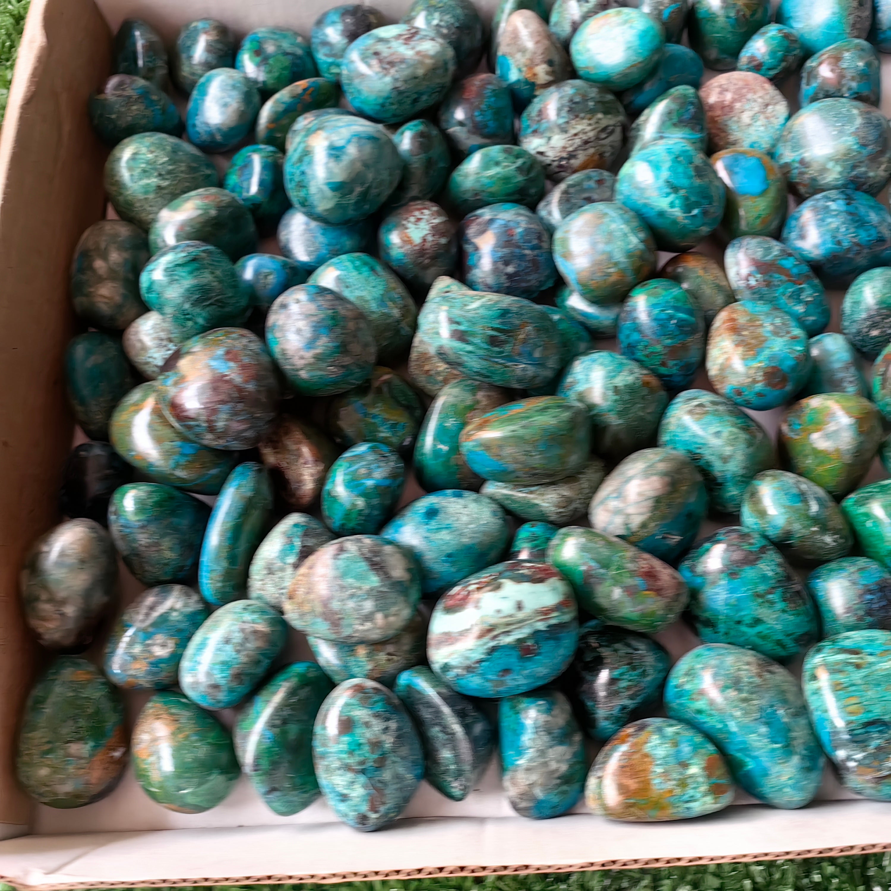 2.4 kg tumbled chrysocolla Peru
