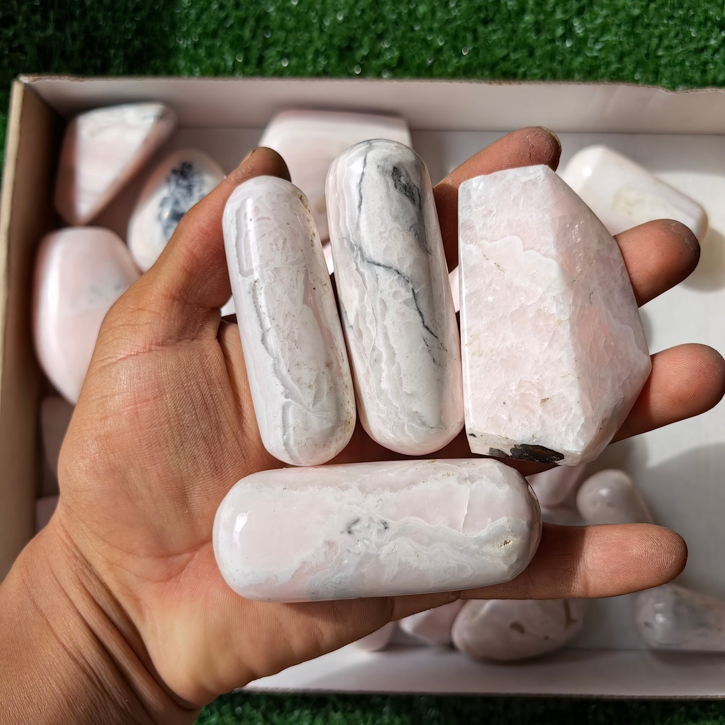 30 pc mangano calcite flourecent free forms