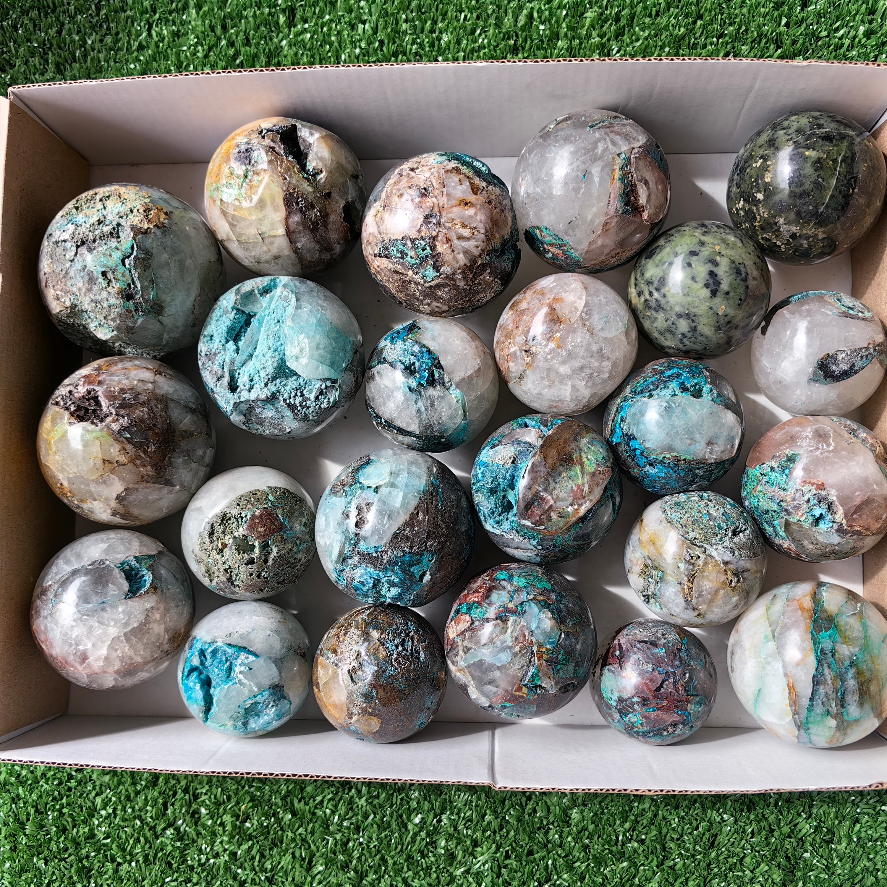 23 pc chrysocolla on quartz & nephrite spheres