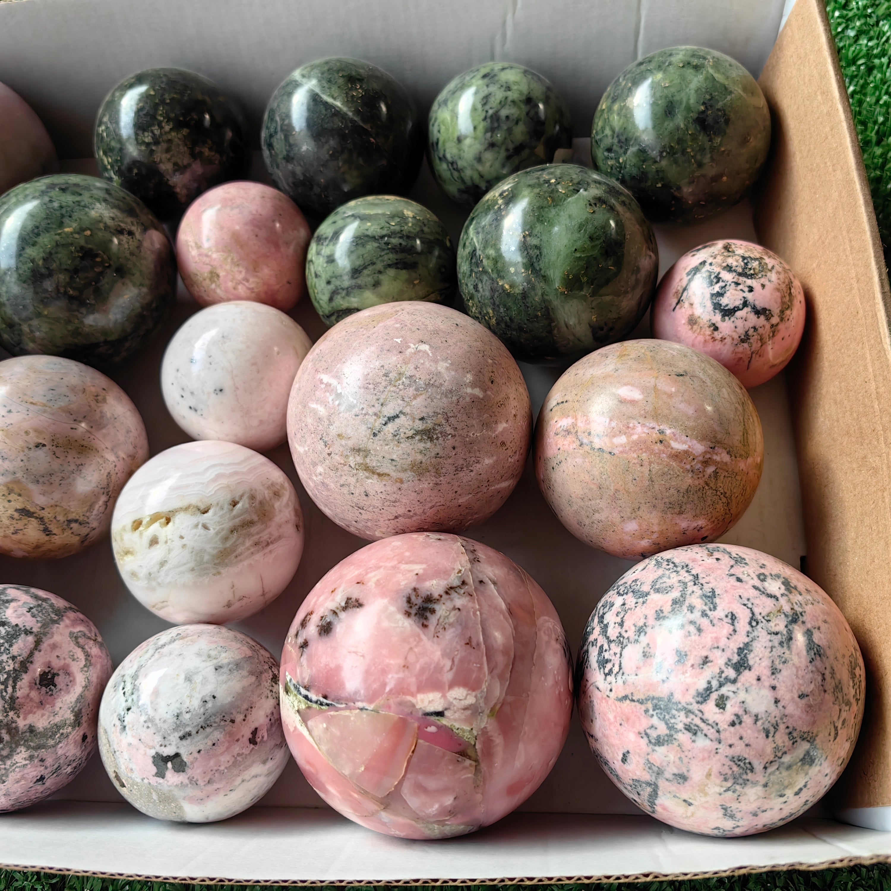 21 pc rose quartz, nephrite, rhodonite, mangano calcite & pink opal spheres