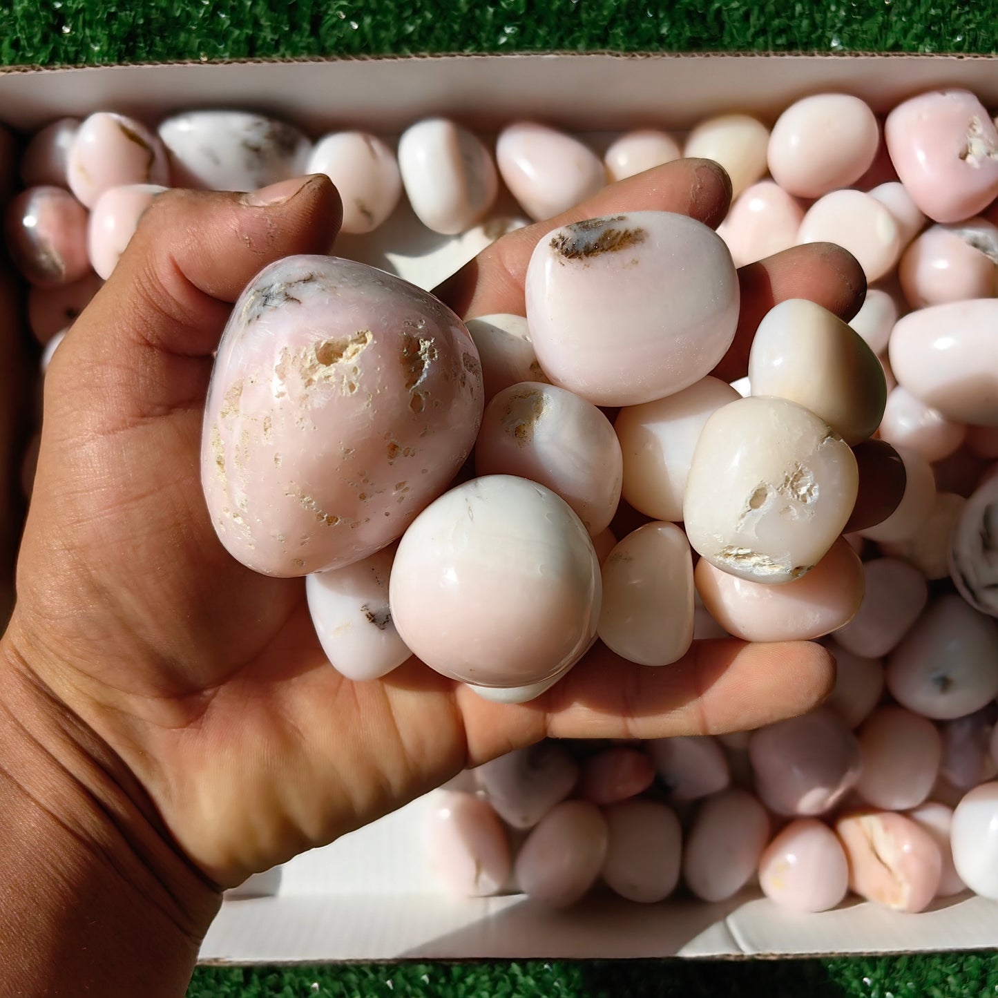 1.8 kg peruvian pink opal tumbled