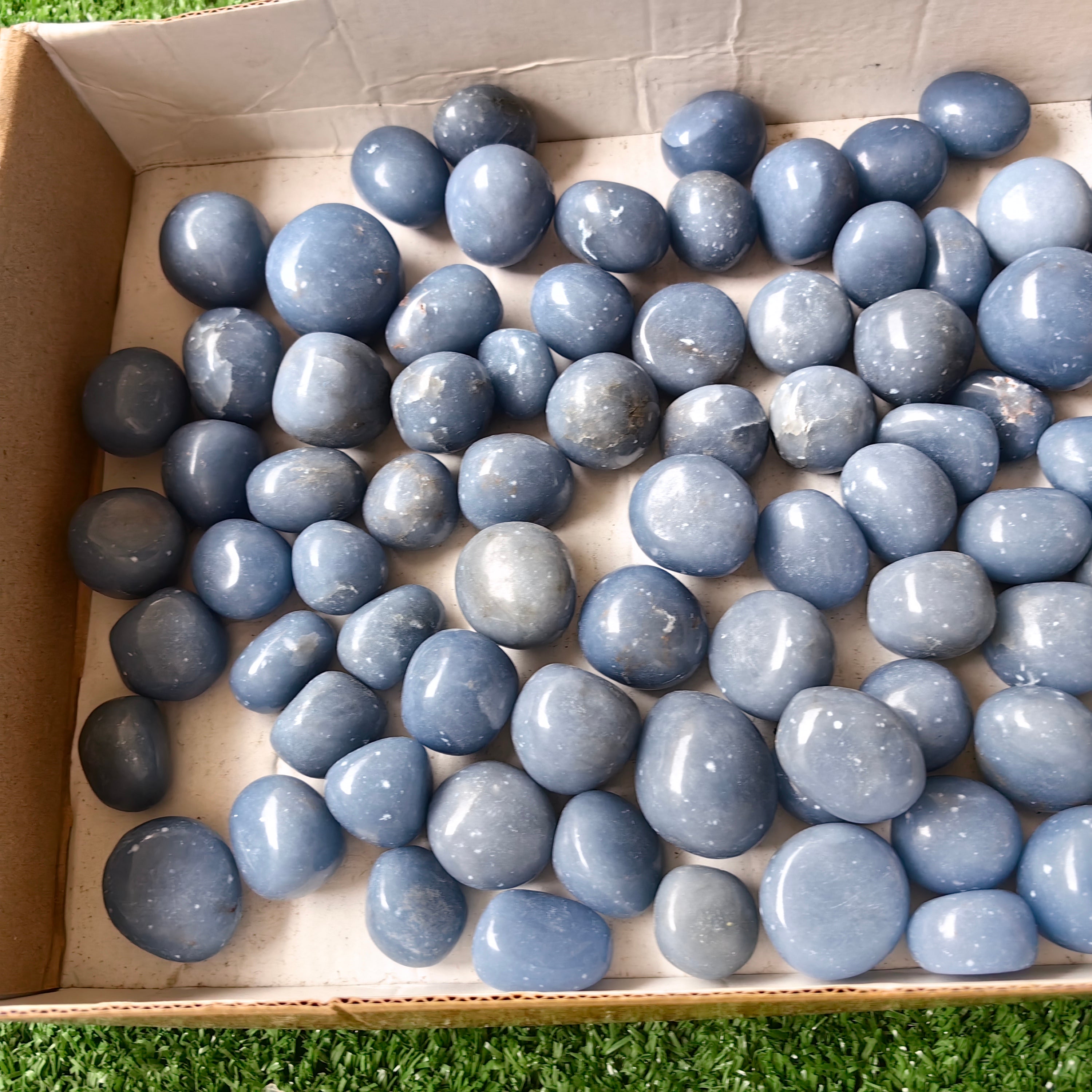 2 kg tumbled blue angelite