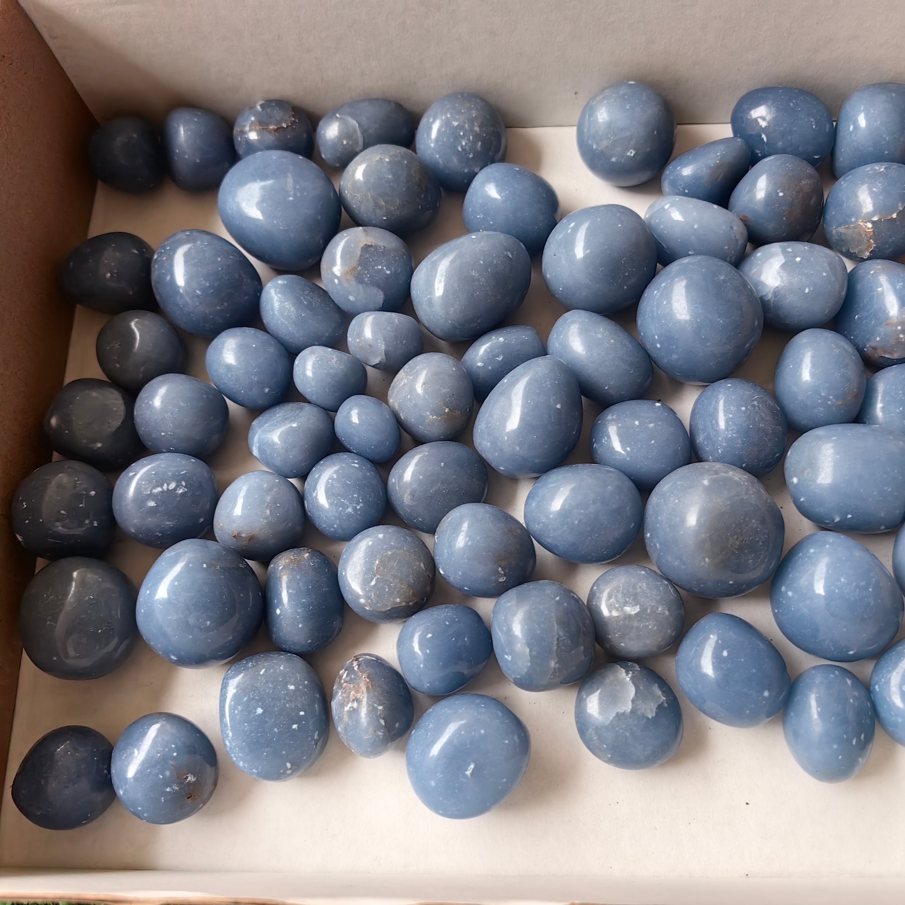 2 kg tumbled blue angelite