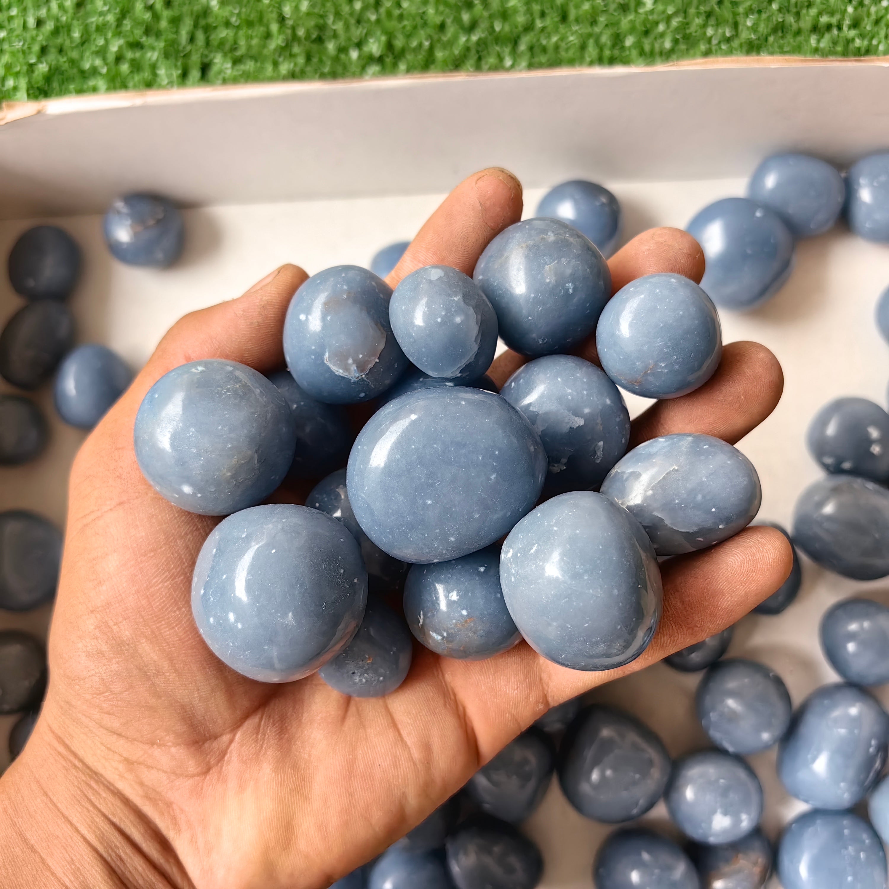 2 kg tumbled blue angelite