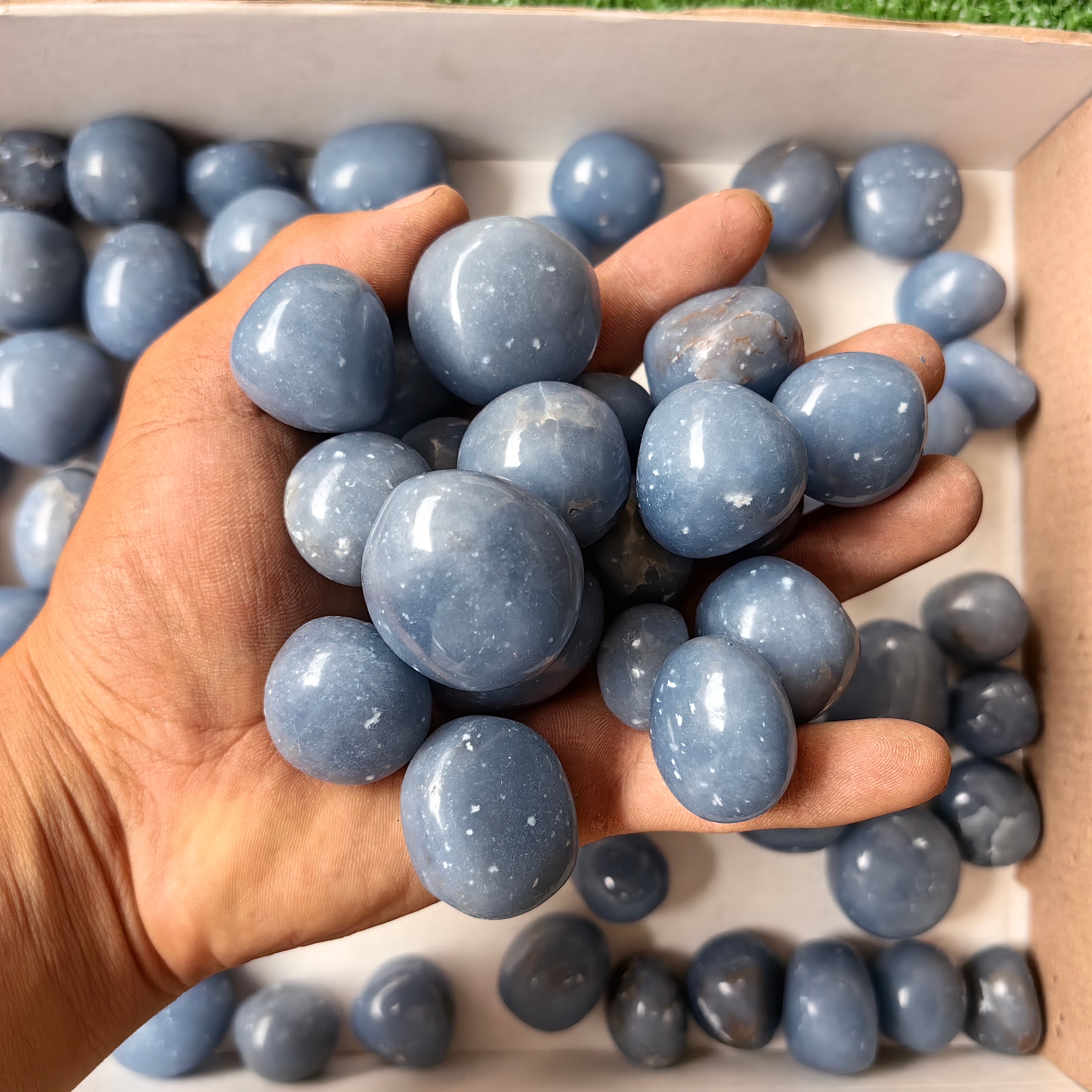 2 kg tumbled blue angelite