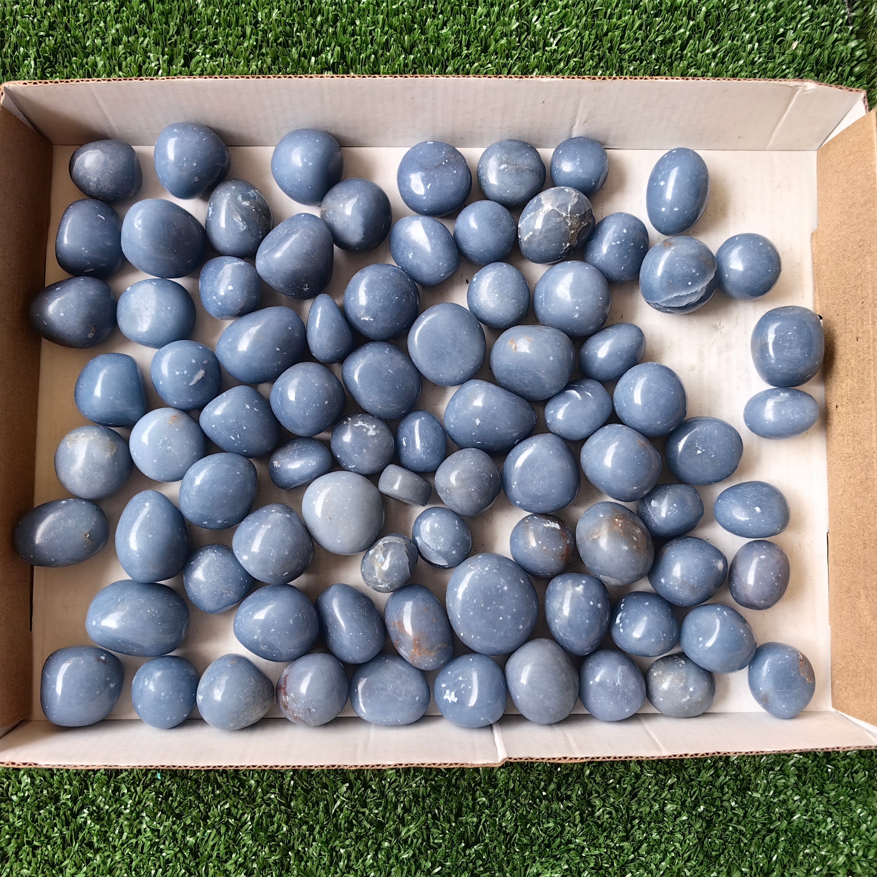 2 kg tumbled blue angelite