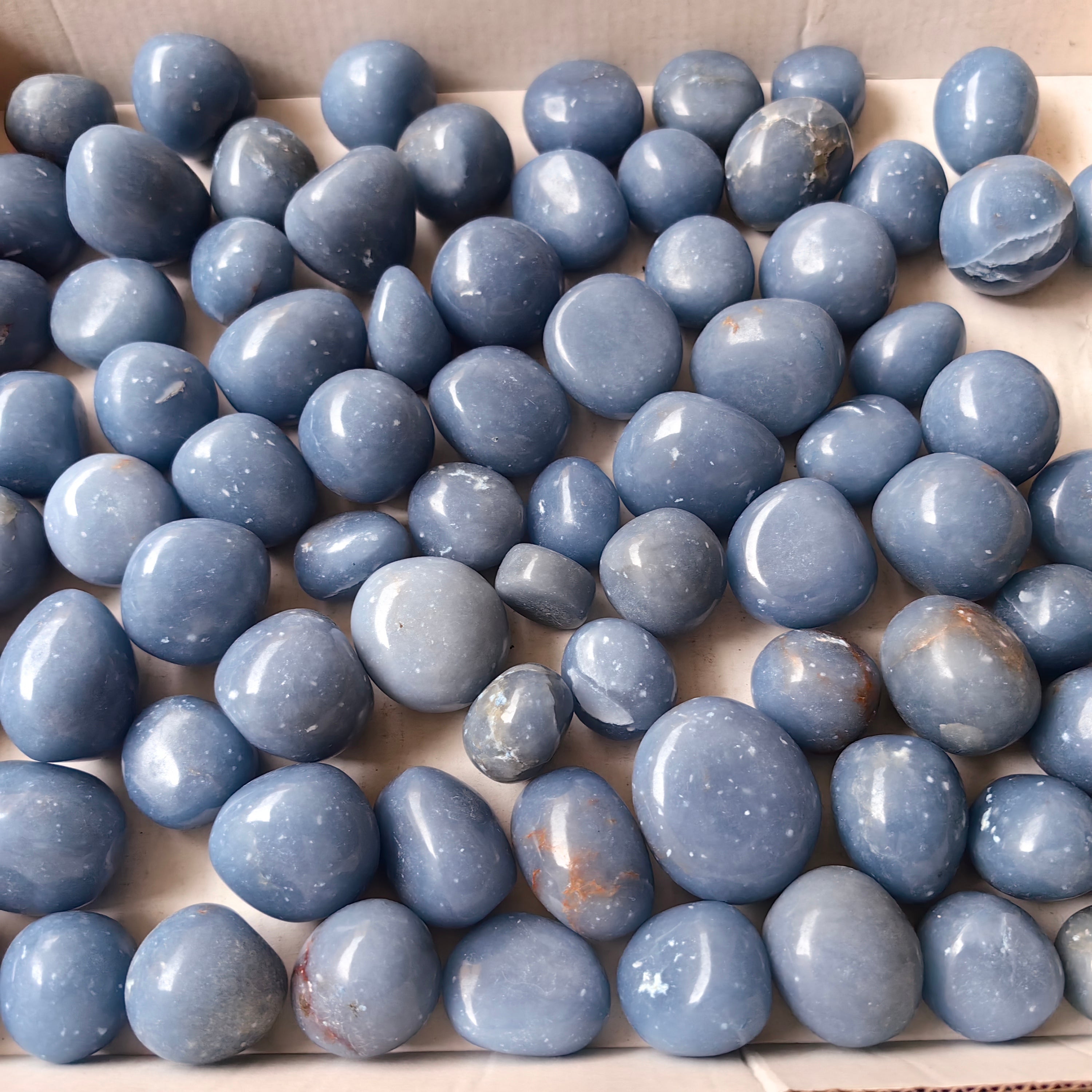 2 kg tumbled blue angelite