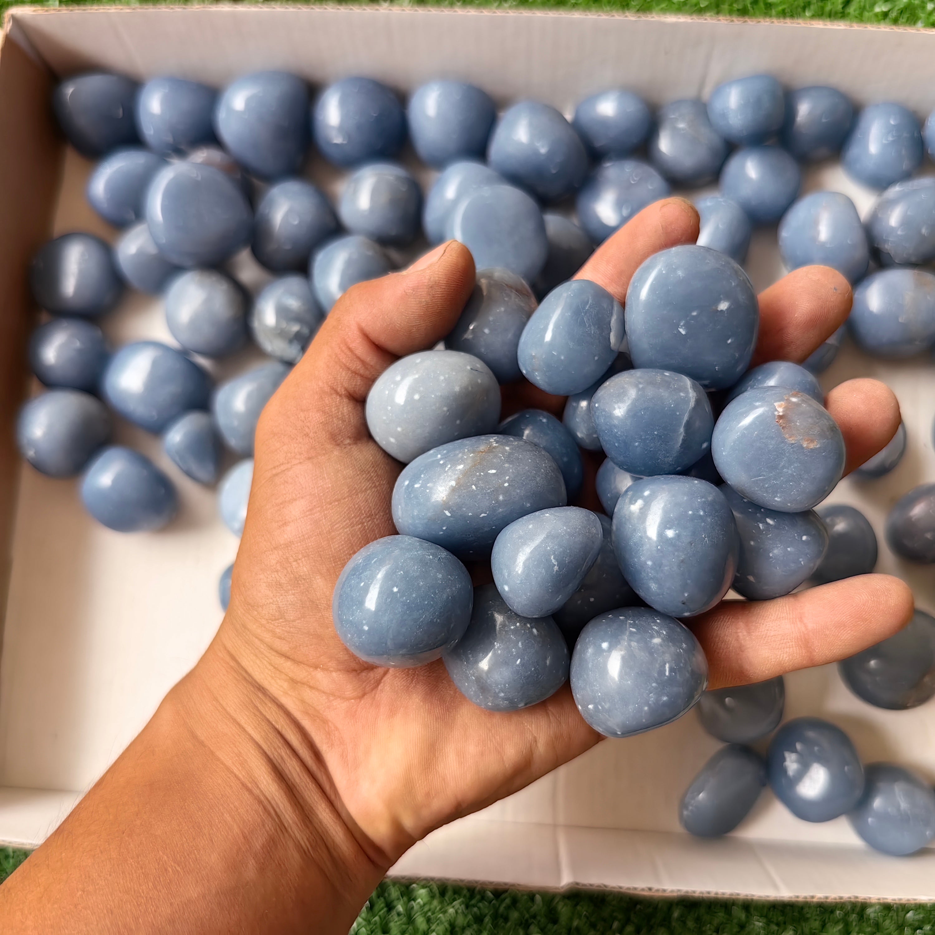2 kg tumbled blue angelite