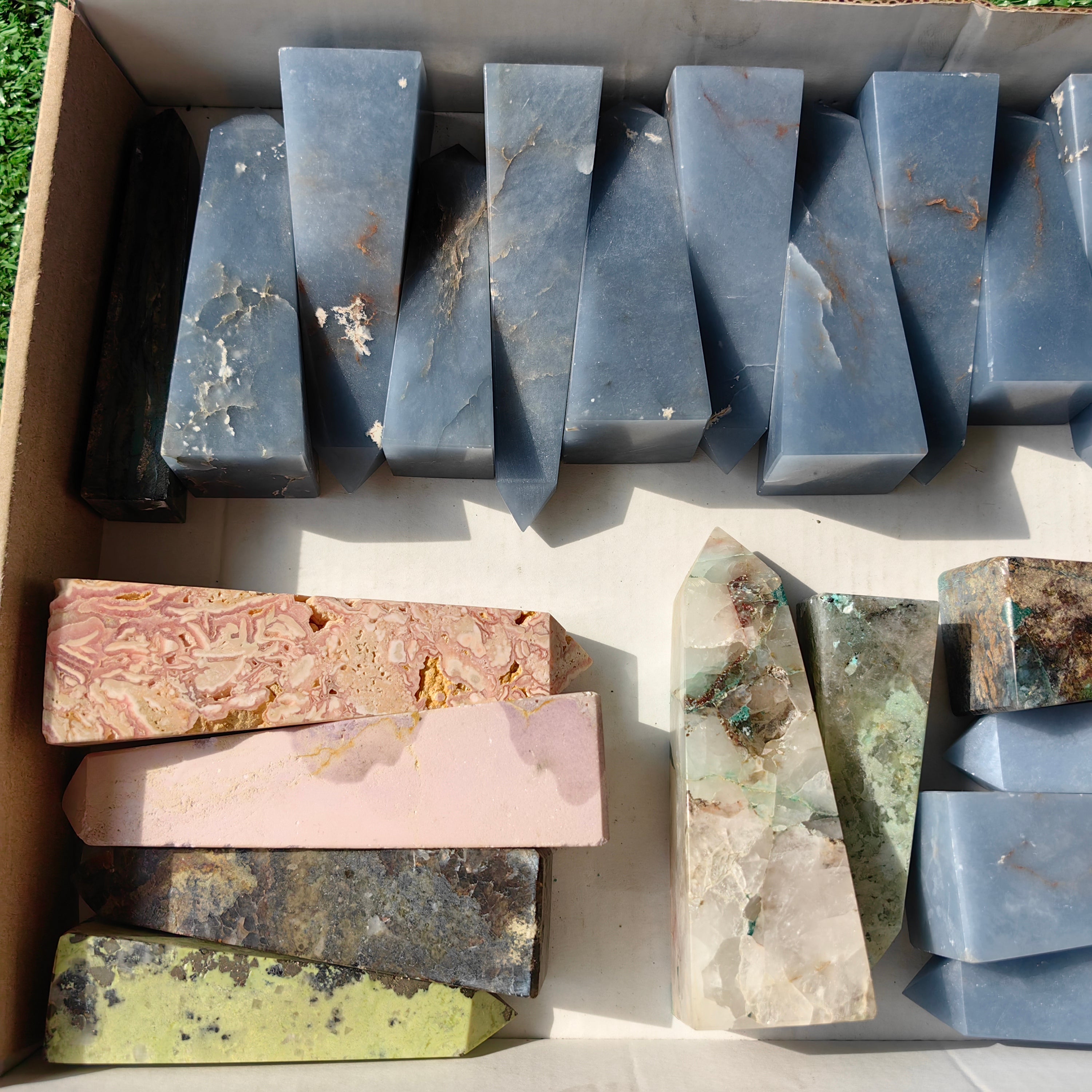 towers mixted stones