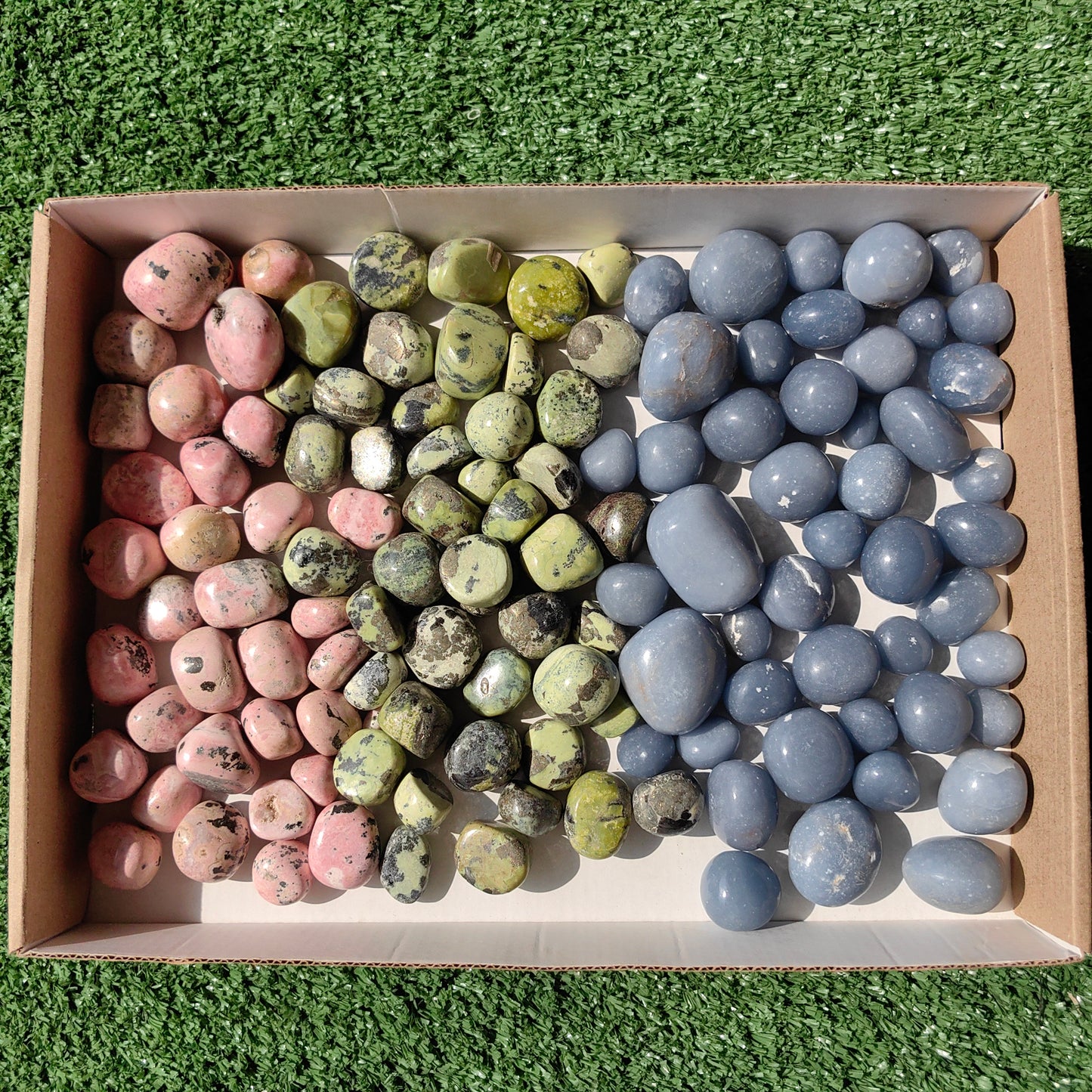 2 kg tumbled rhodonite, angelite & serpentine