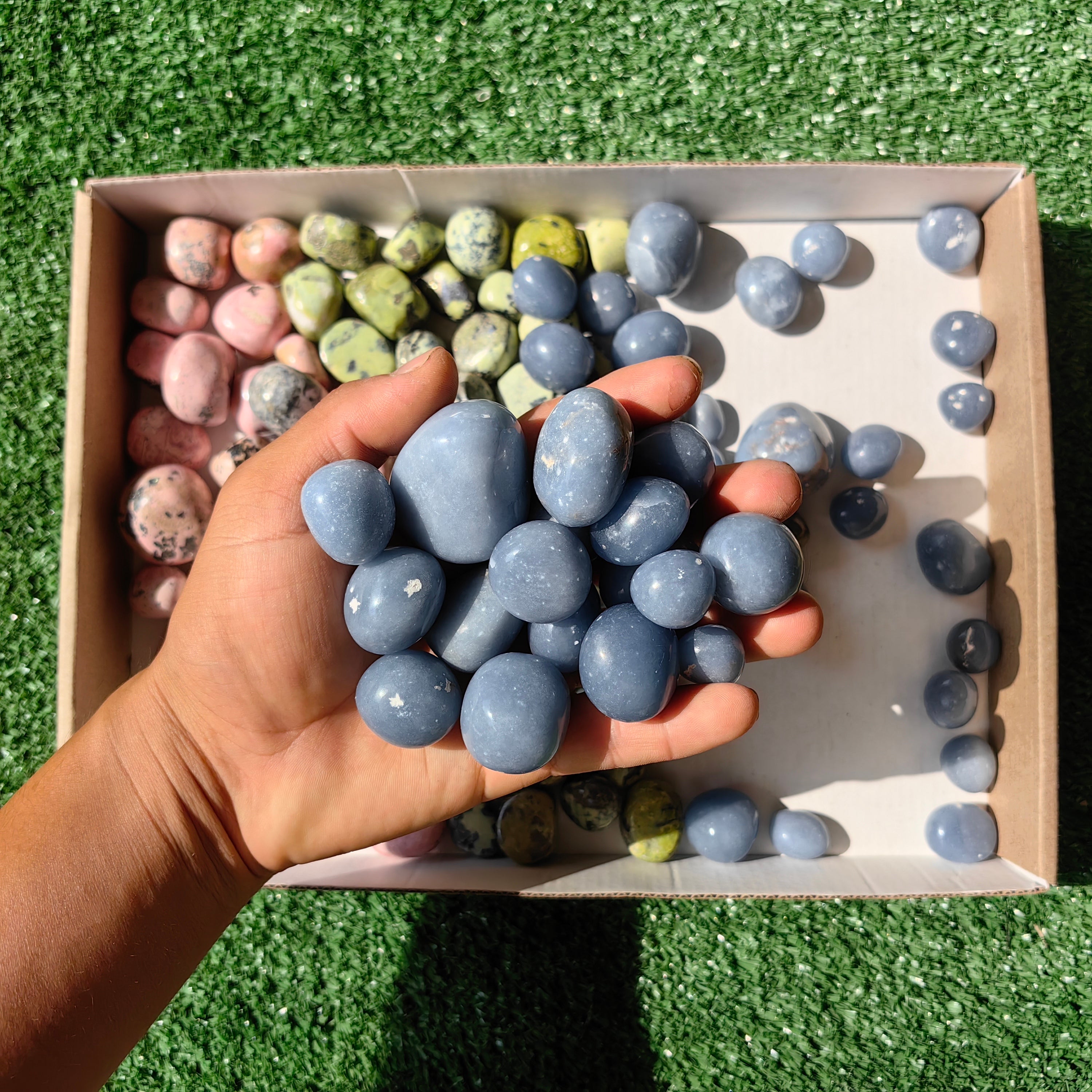 2 kg tumbled rhodonite, angelite & serpentine