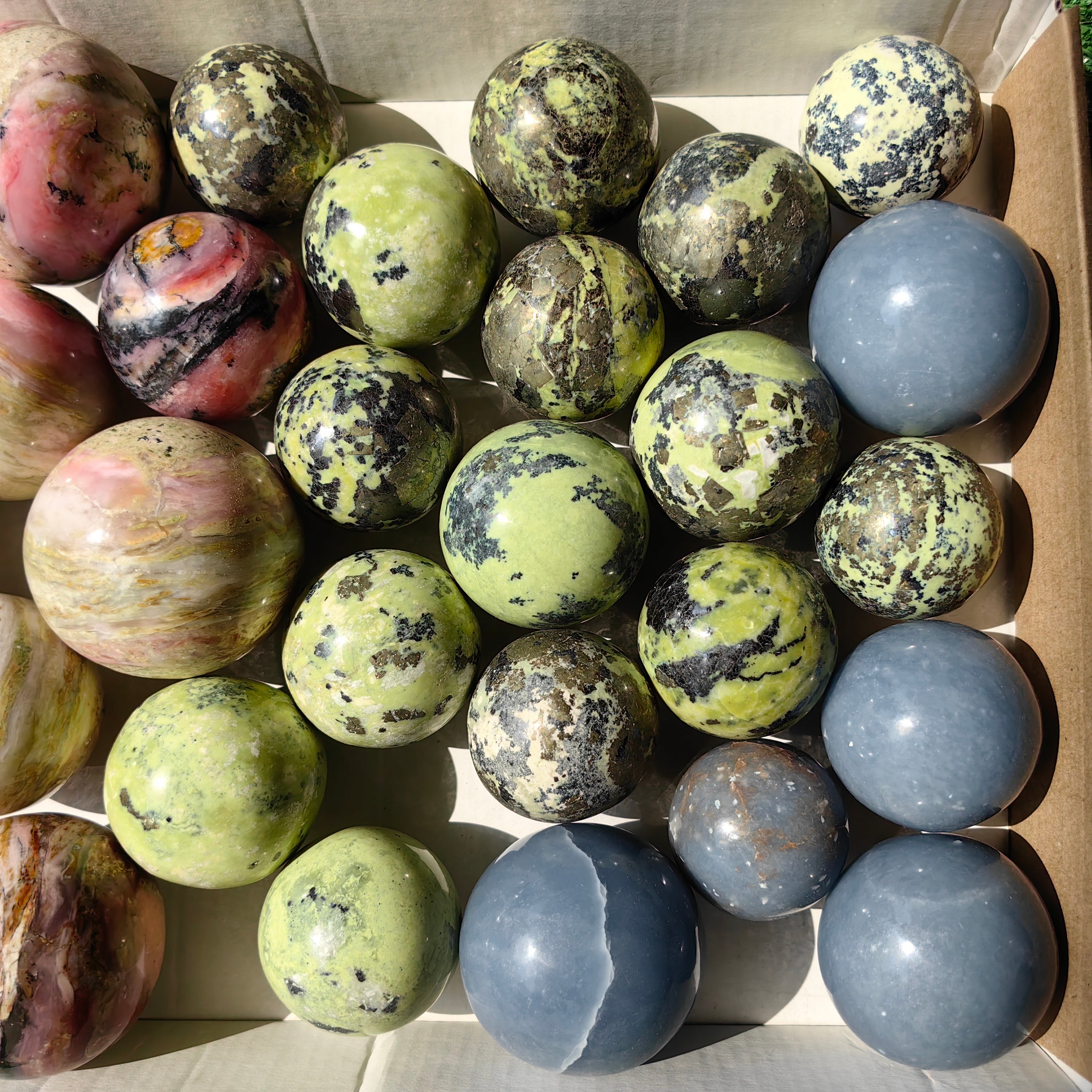 30 pc spheres serpetine angelite & pink opal