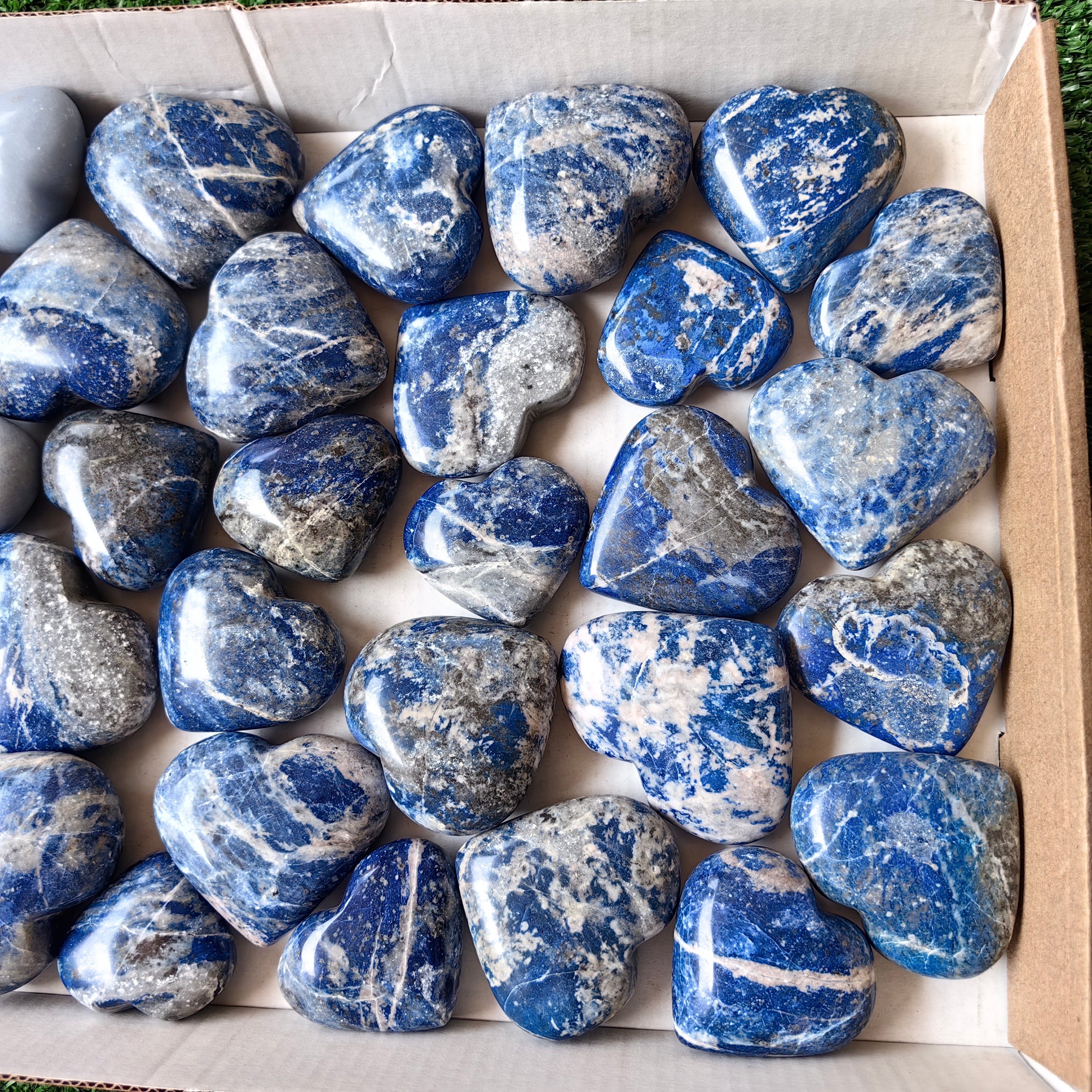 33 pc hearts of lapiz lazuli / angelite