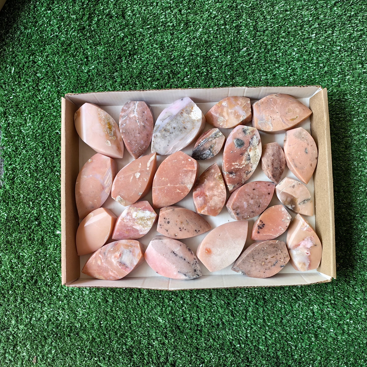 24 pc peruvian pink opal flames