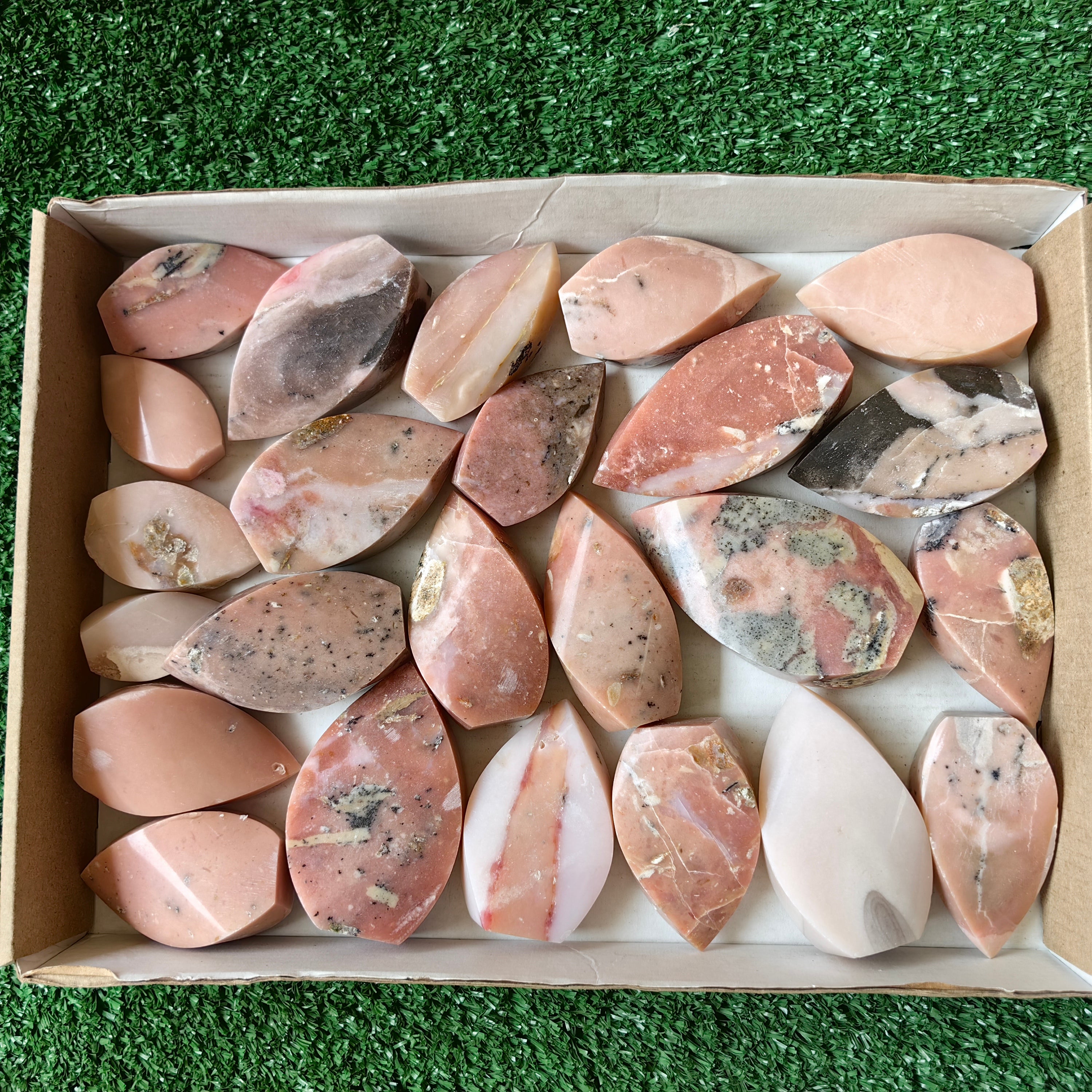 24 pc peruvian pink opal flames