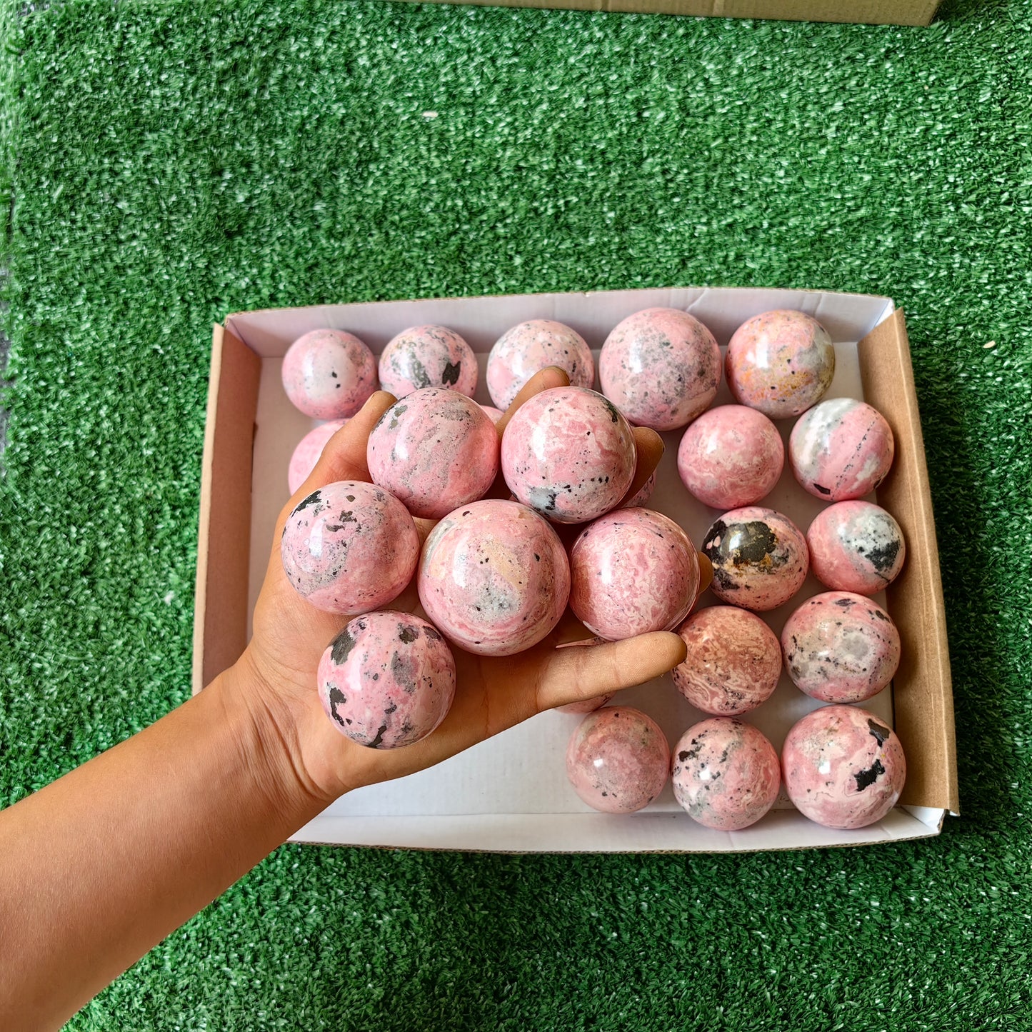 27 pcs rhodonite spheres