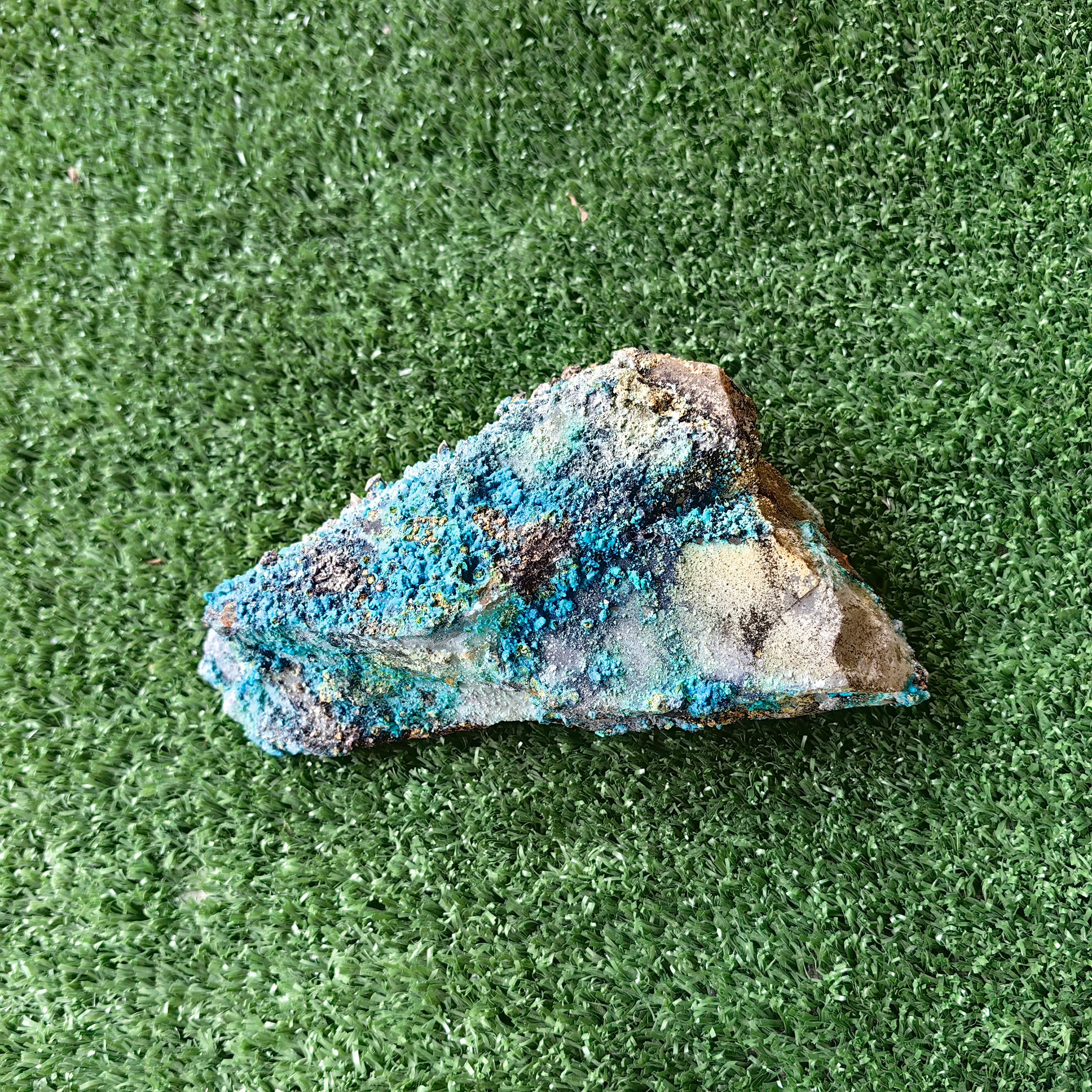 800 grams chrysocolla quartz rough from tentadora